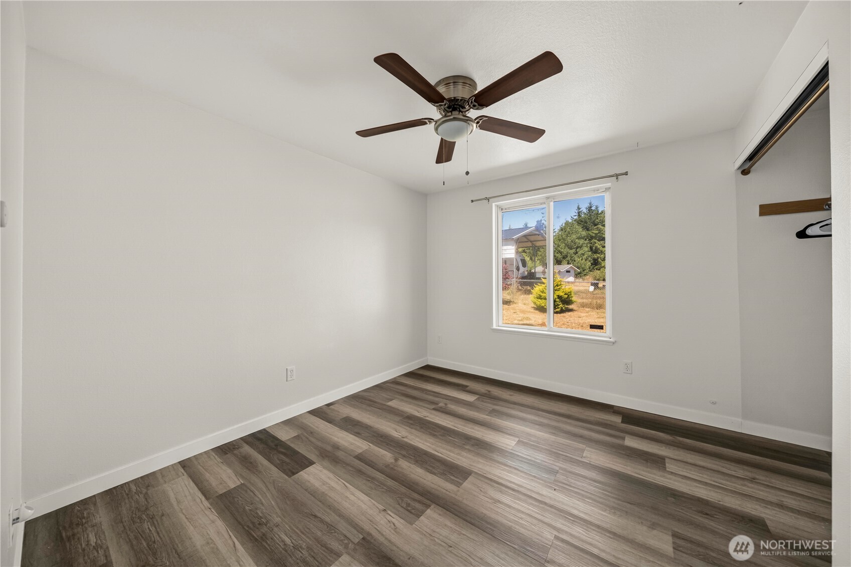 9200 Applegate Loop Property Photo 12