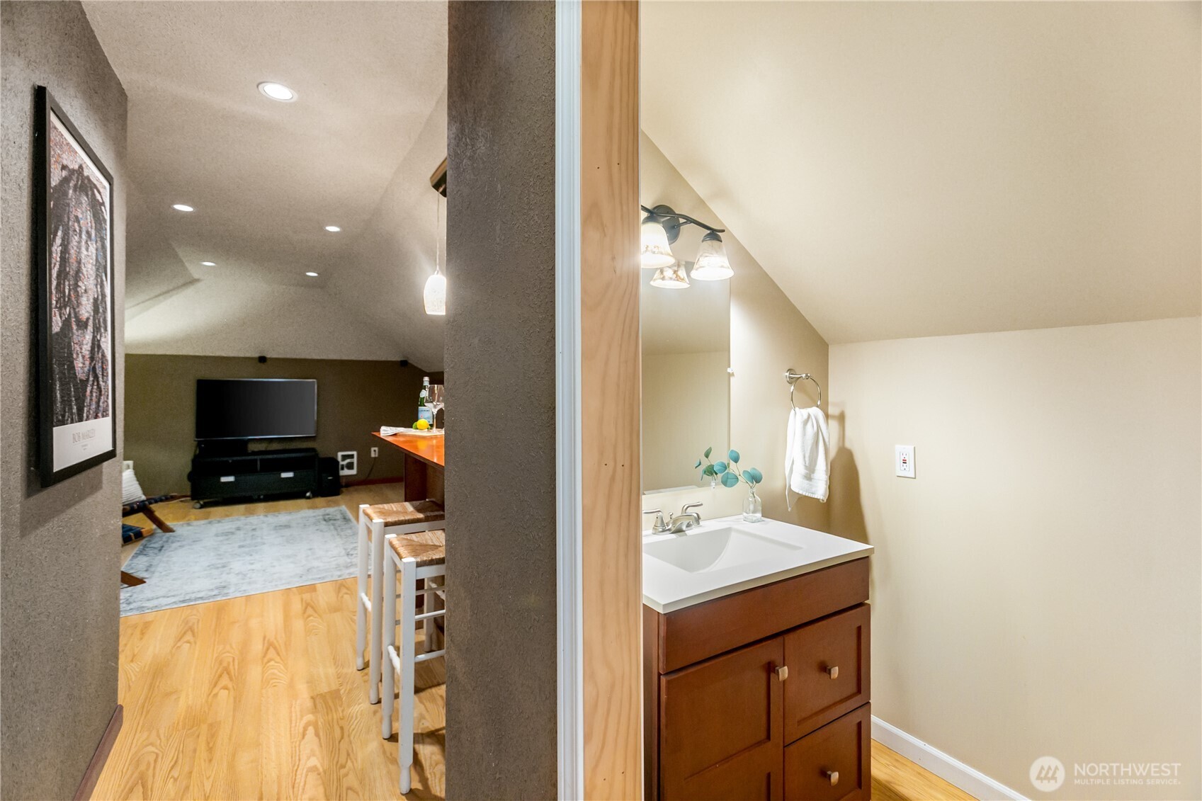 16104 Bay Ridge Drive Property Photo 26