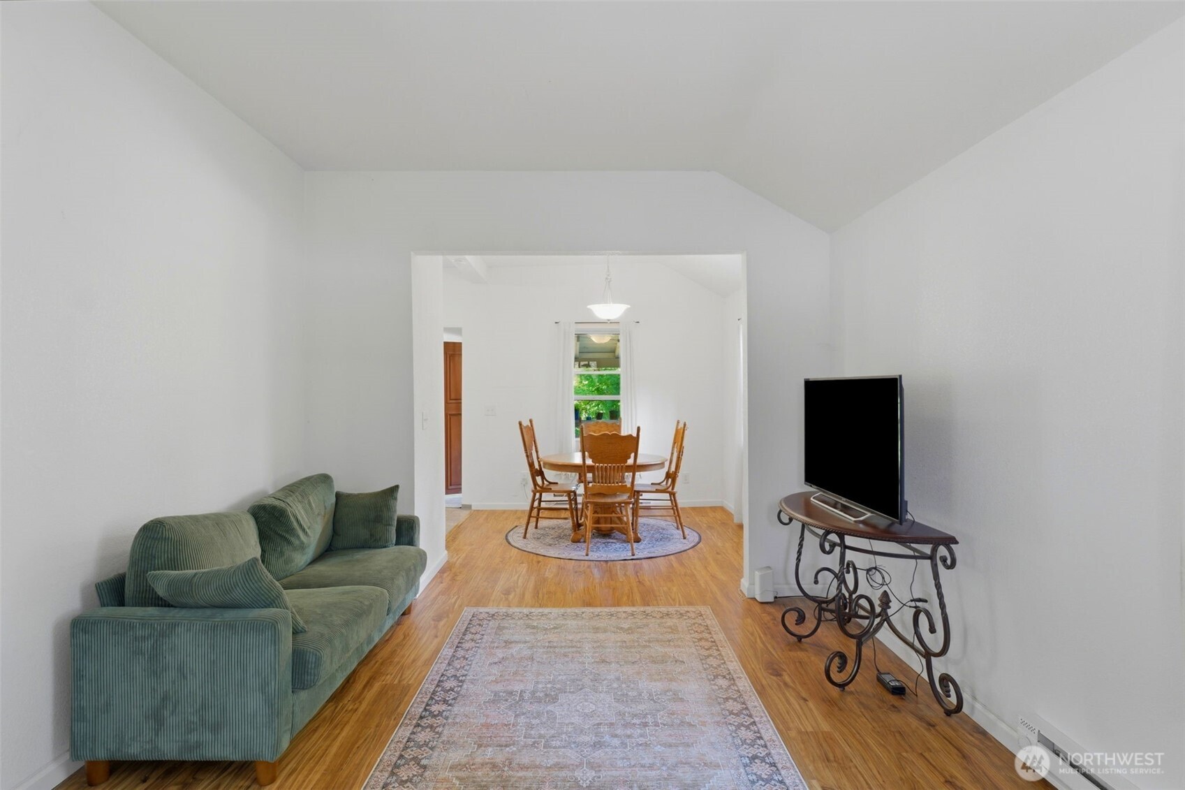 2831 Galloway Street Property Photo 3