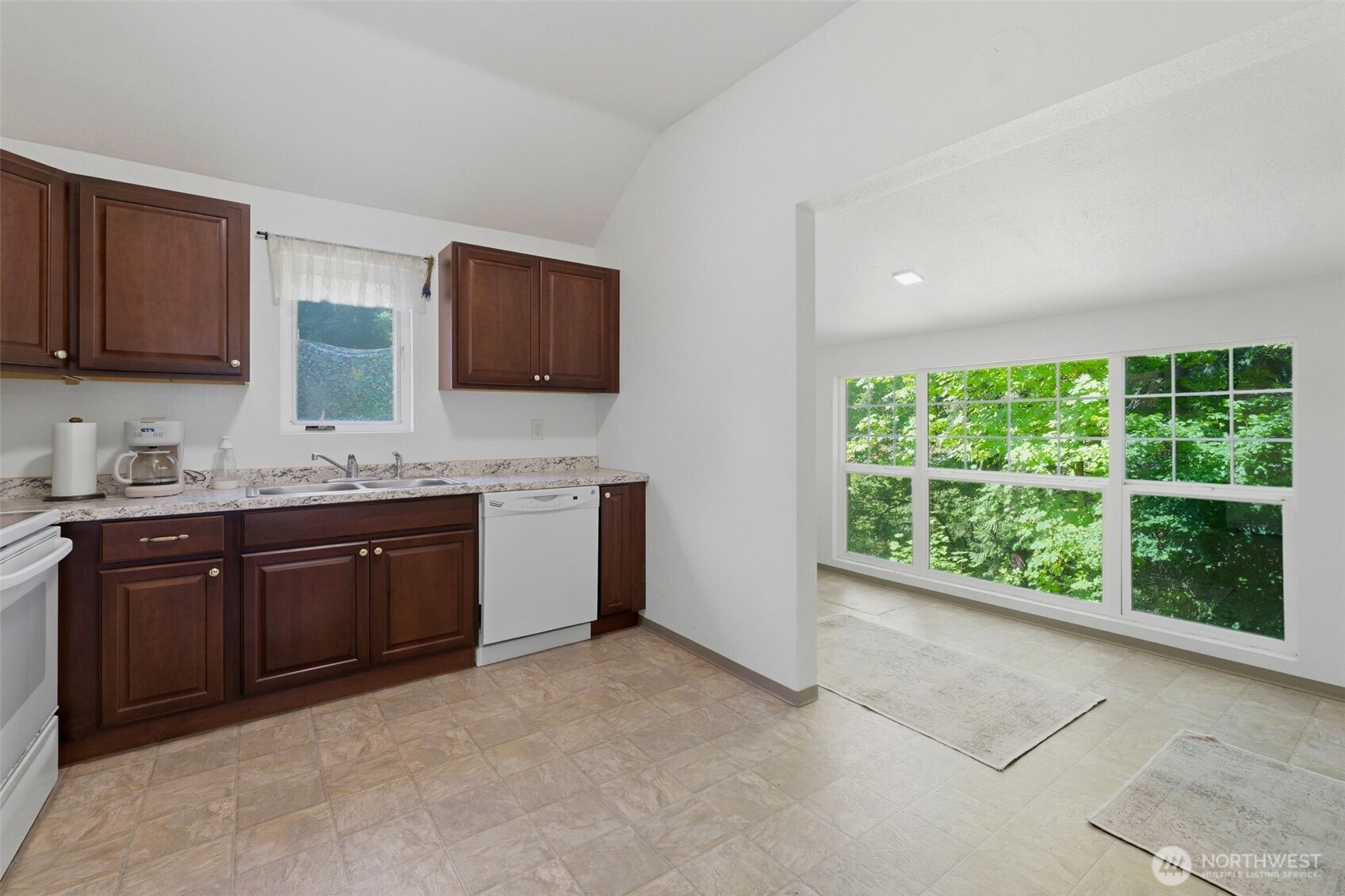 2831 Galloway Street Property Photo 16