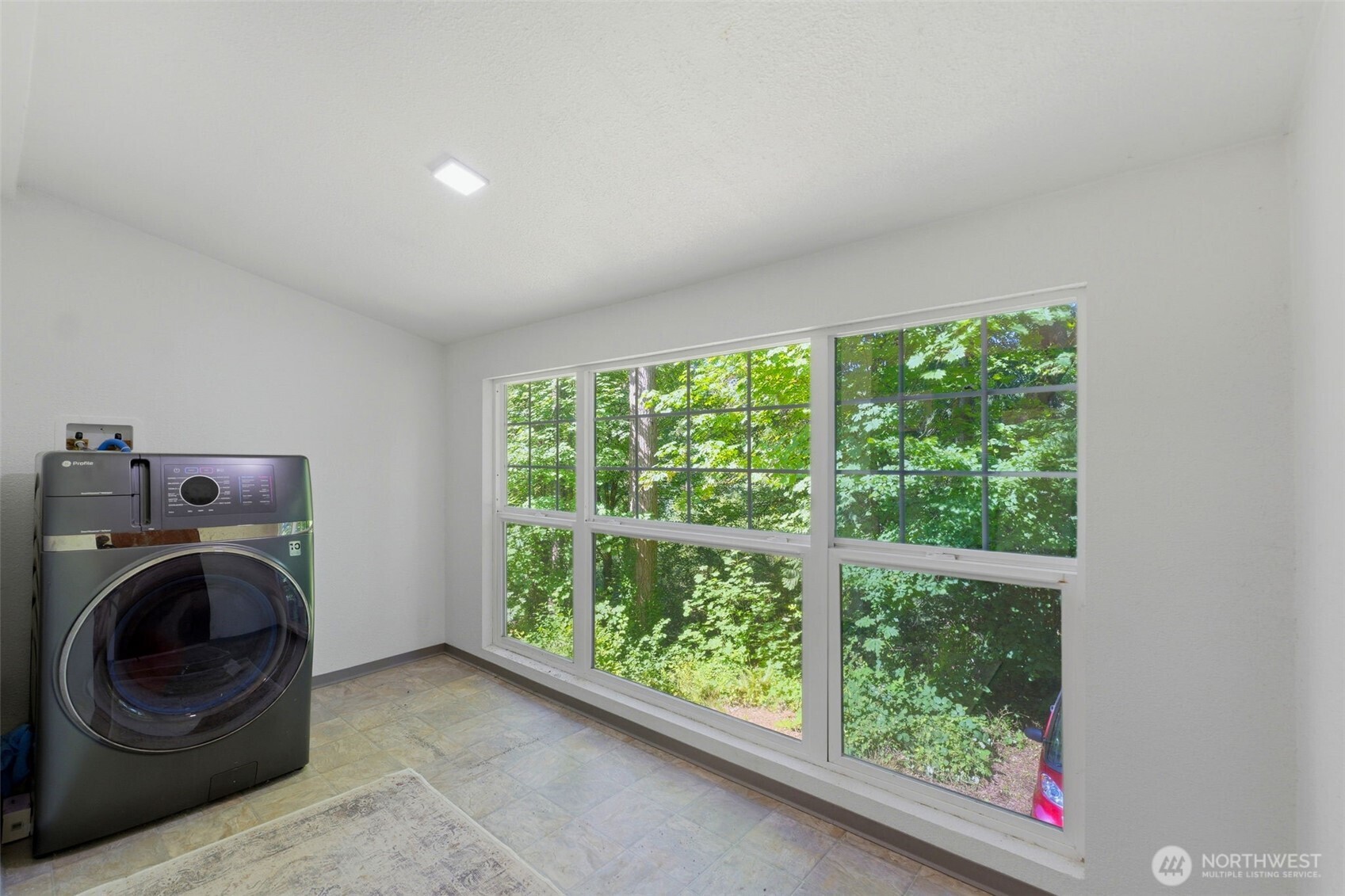 2831 Galloway Street Property Photo 17