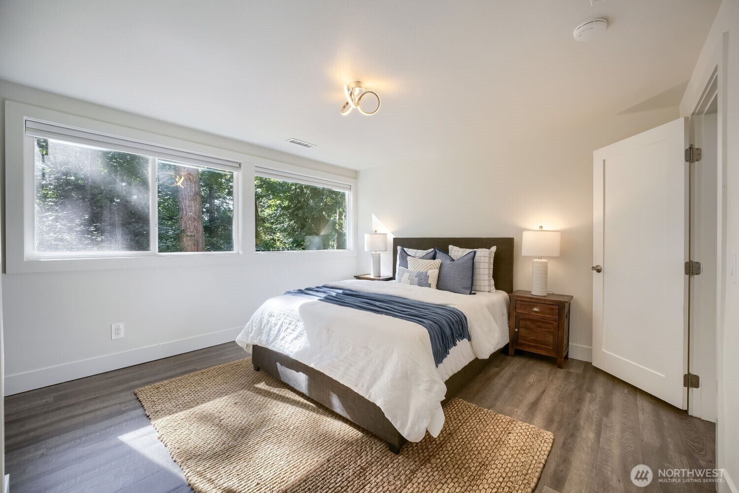 2130 140th Place Property Photo 15