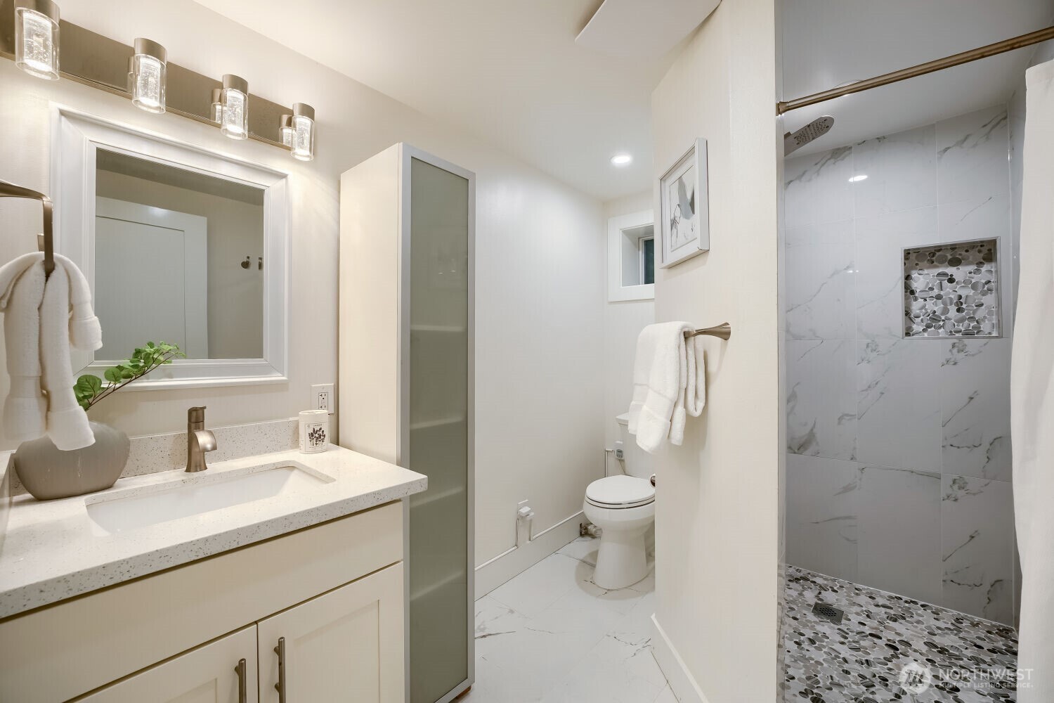 2130 140th Place Property Photo 16