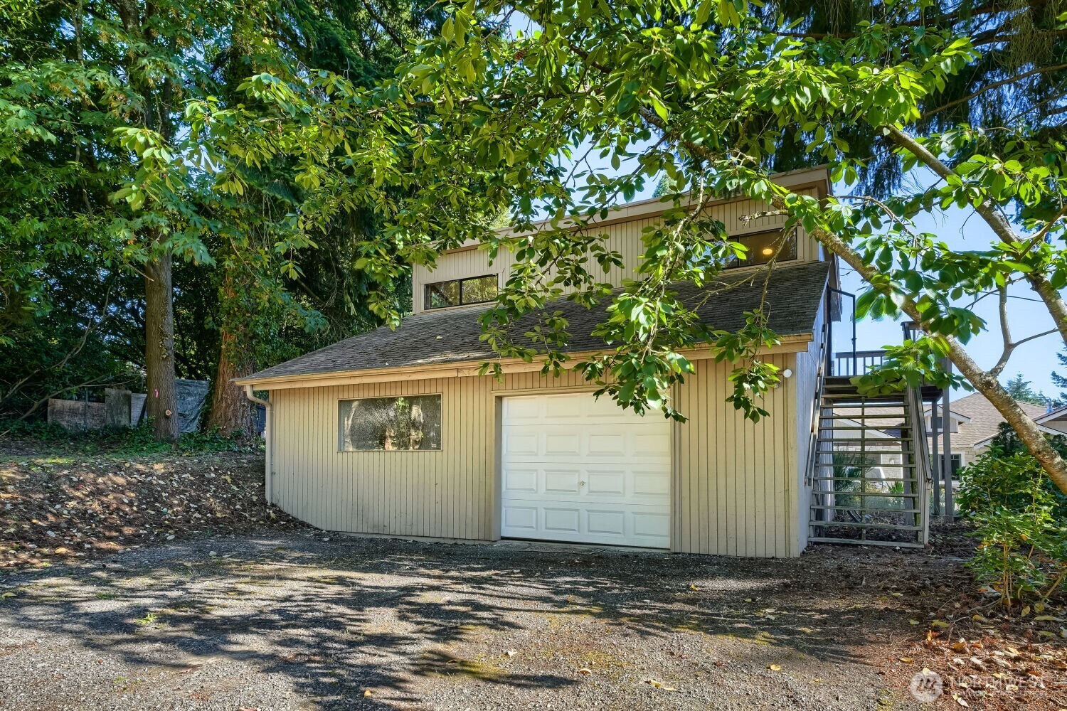 2130 140th Place Property Photo 23