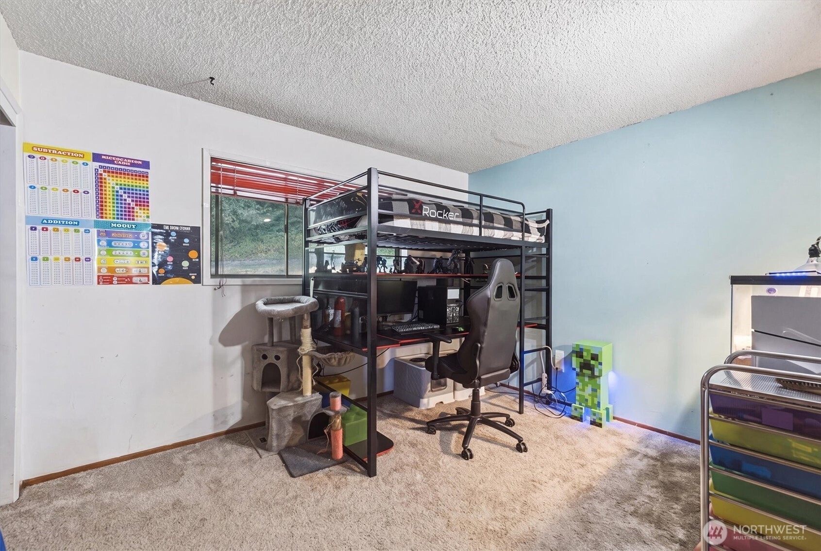 2326 Cedar Place Property Photo 14