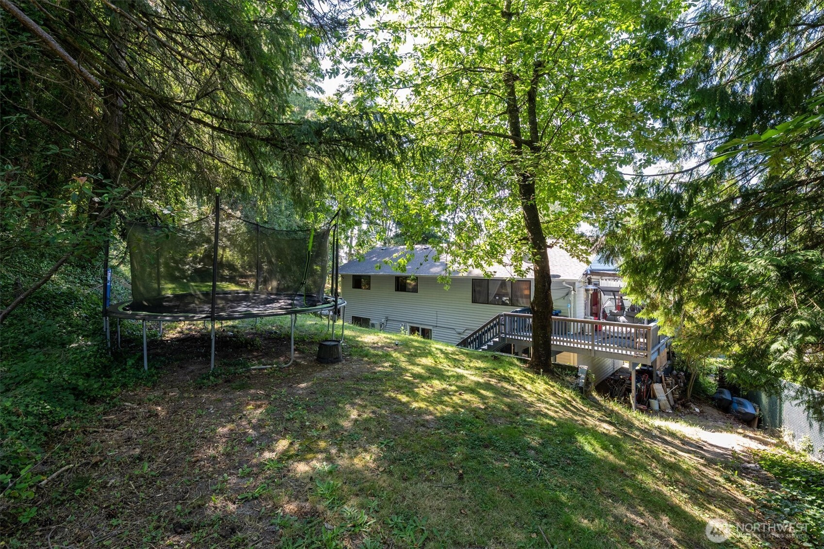 2326 Cedar Place Property Photo 30