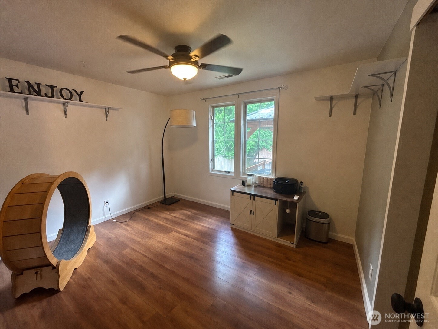 21007 Ne 66th Street Property Photo 14