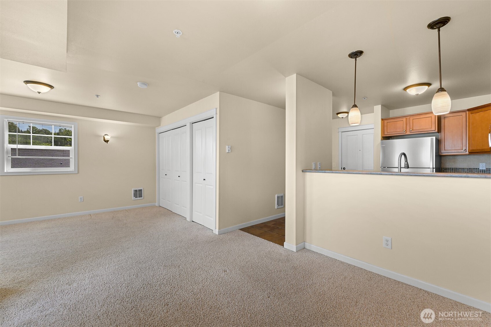 680 32nd Street #c402 Property Photo 14