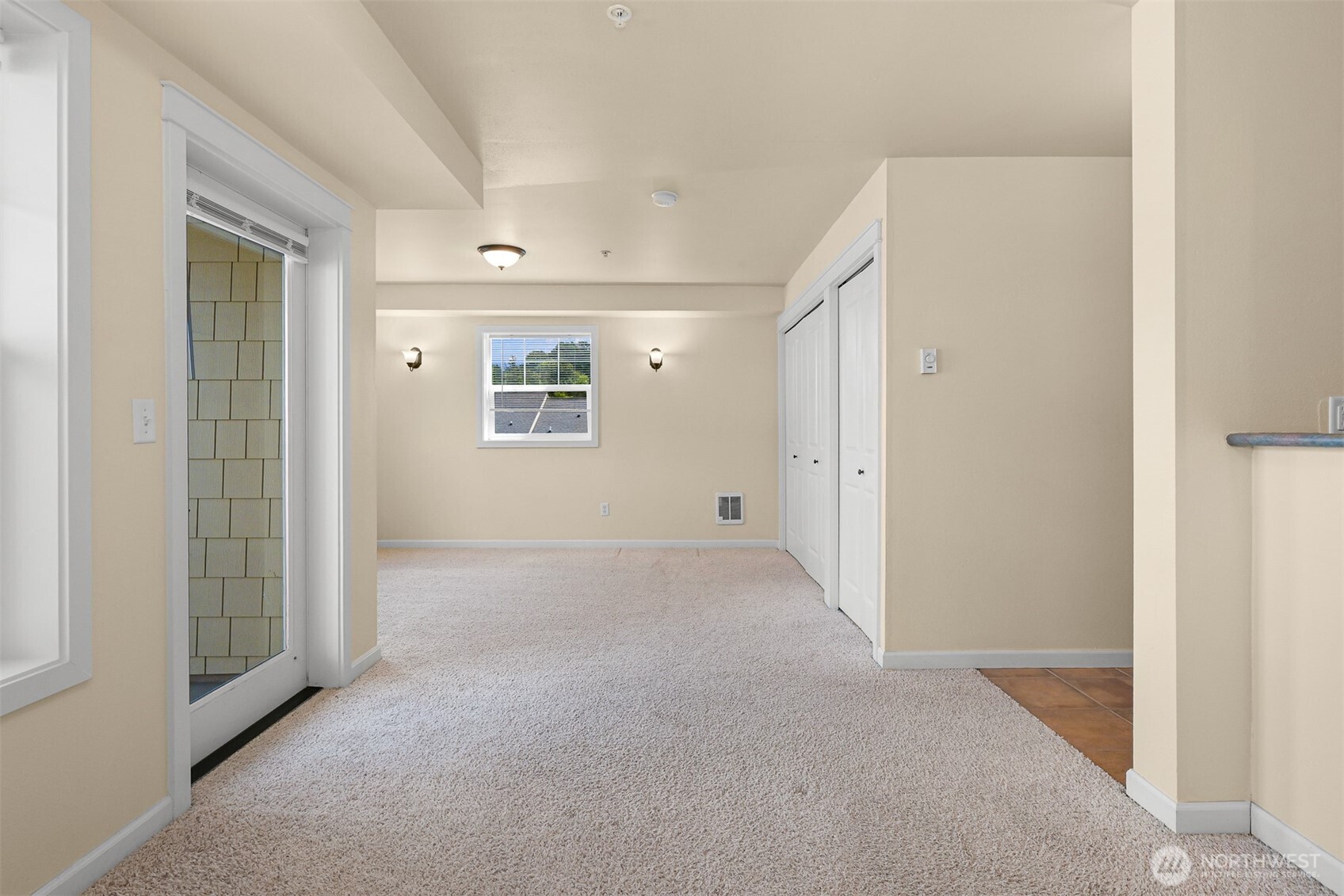 680 32nd Street #c402 Property Photo 16