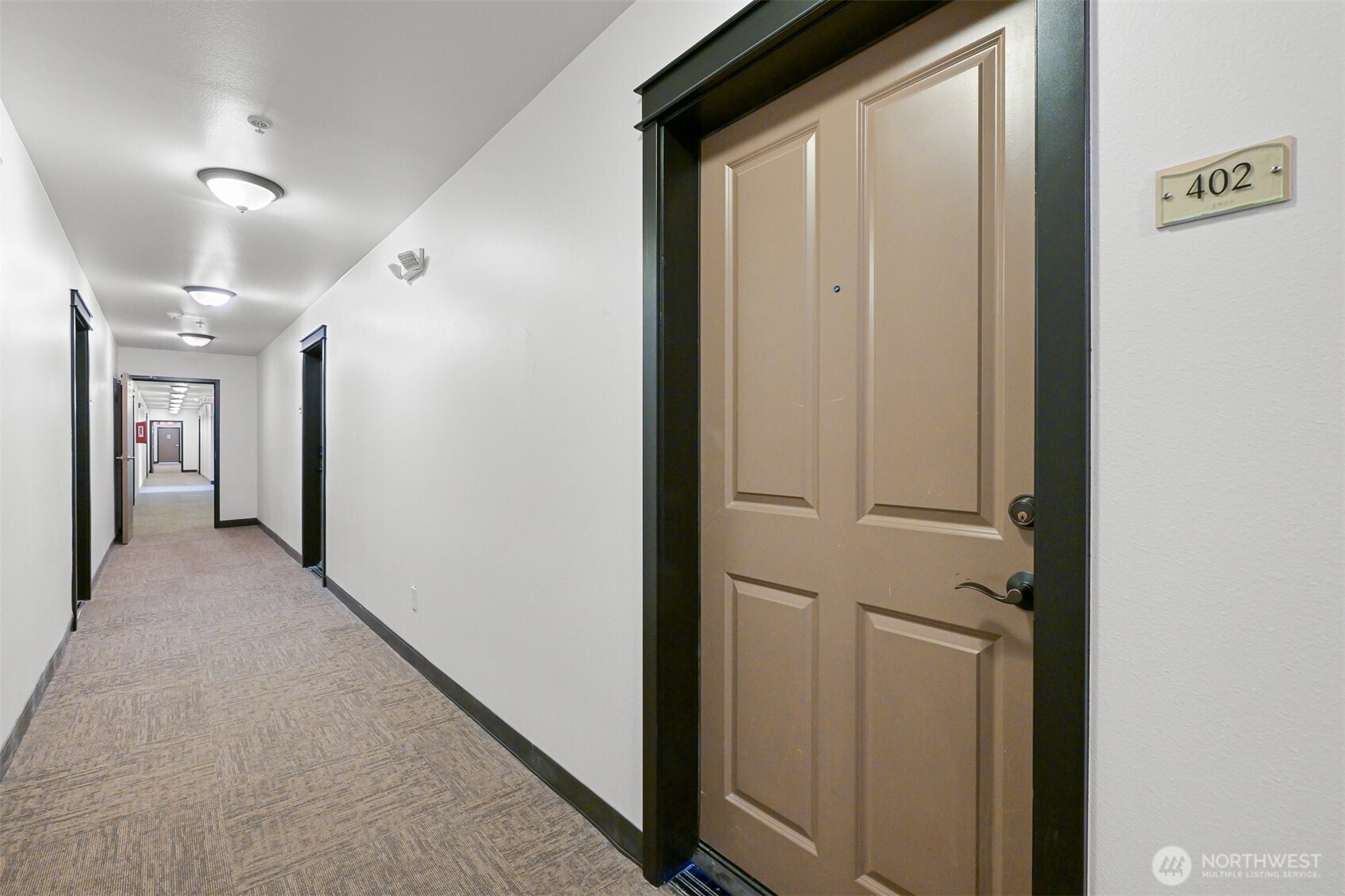 680 32nd Street #c402 Property Photo 27