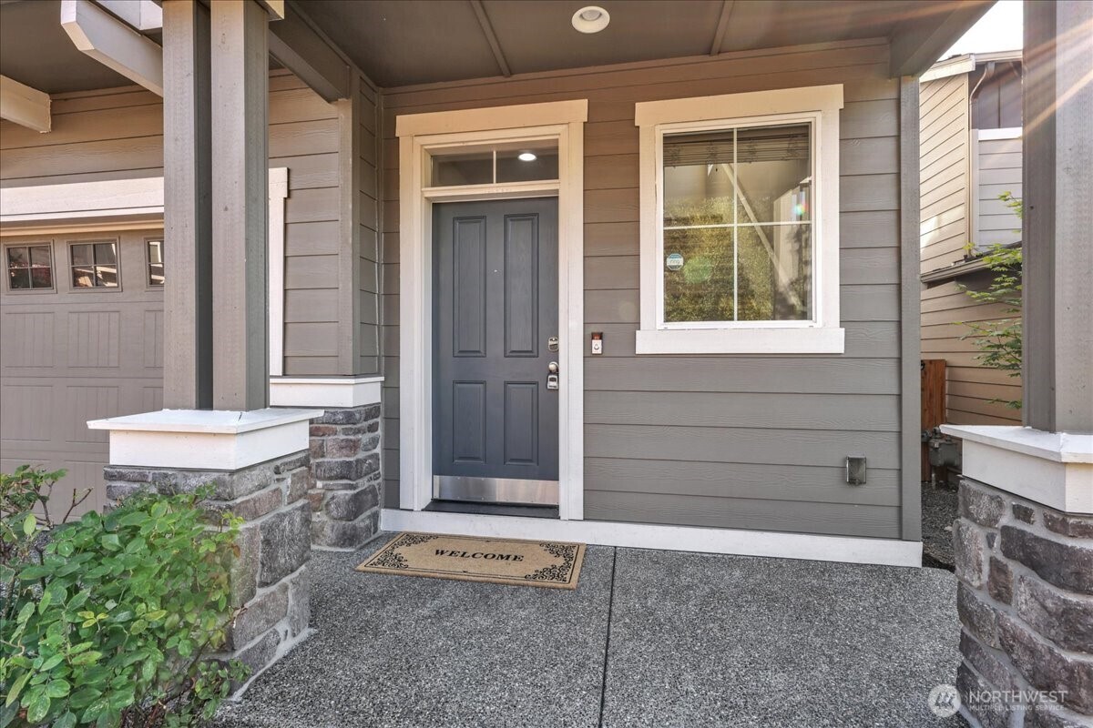1326 192nd Place Se Property Photo 2