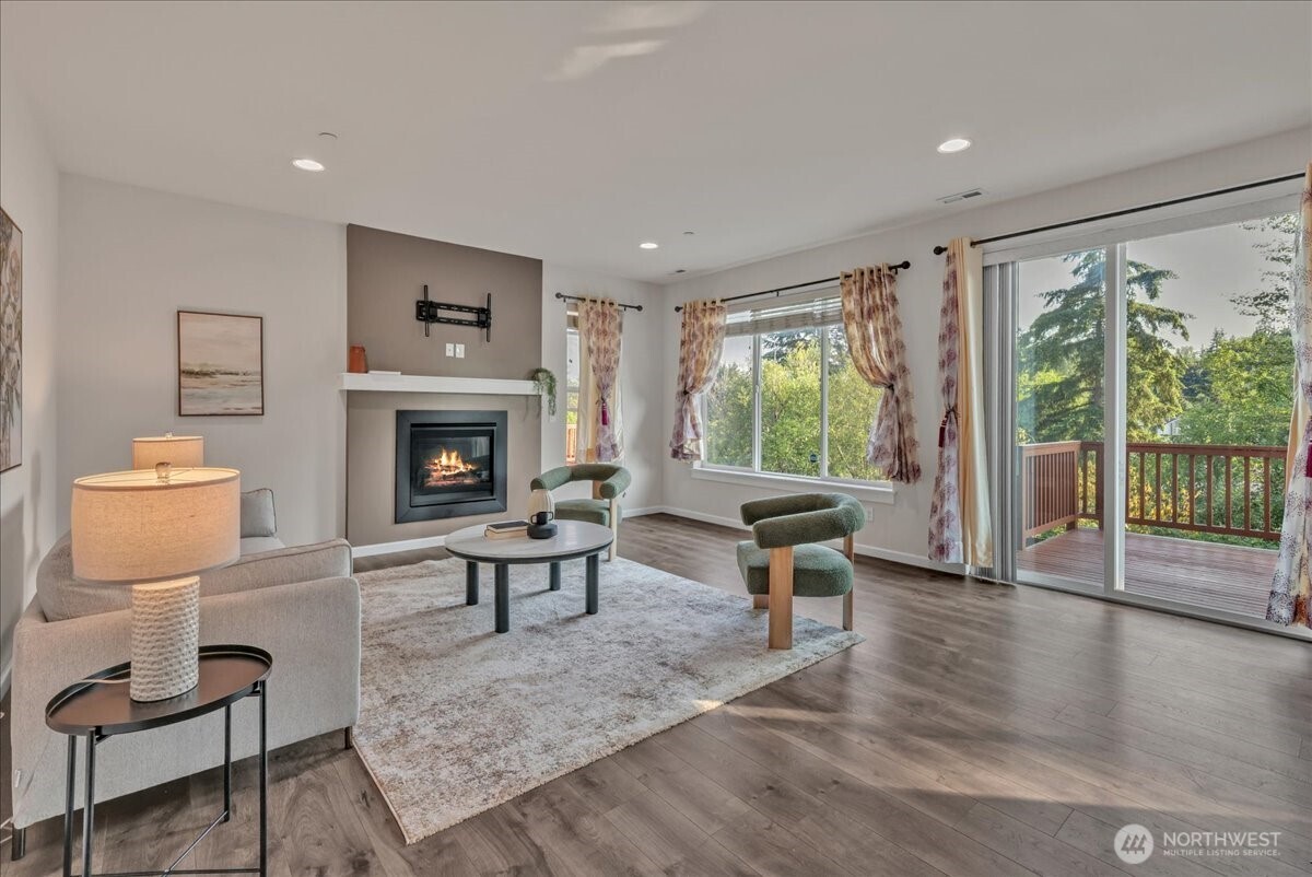 1326 192nd Place Se Property Photo 7