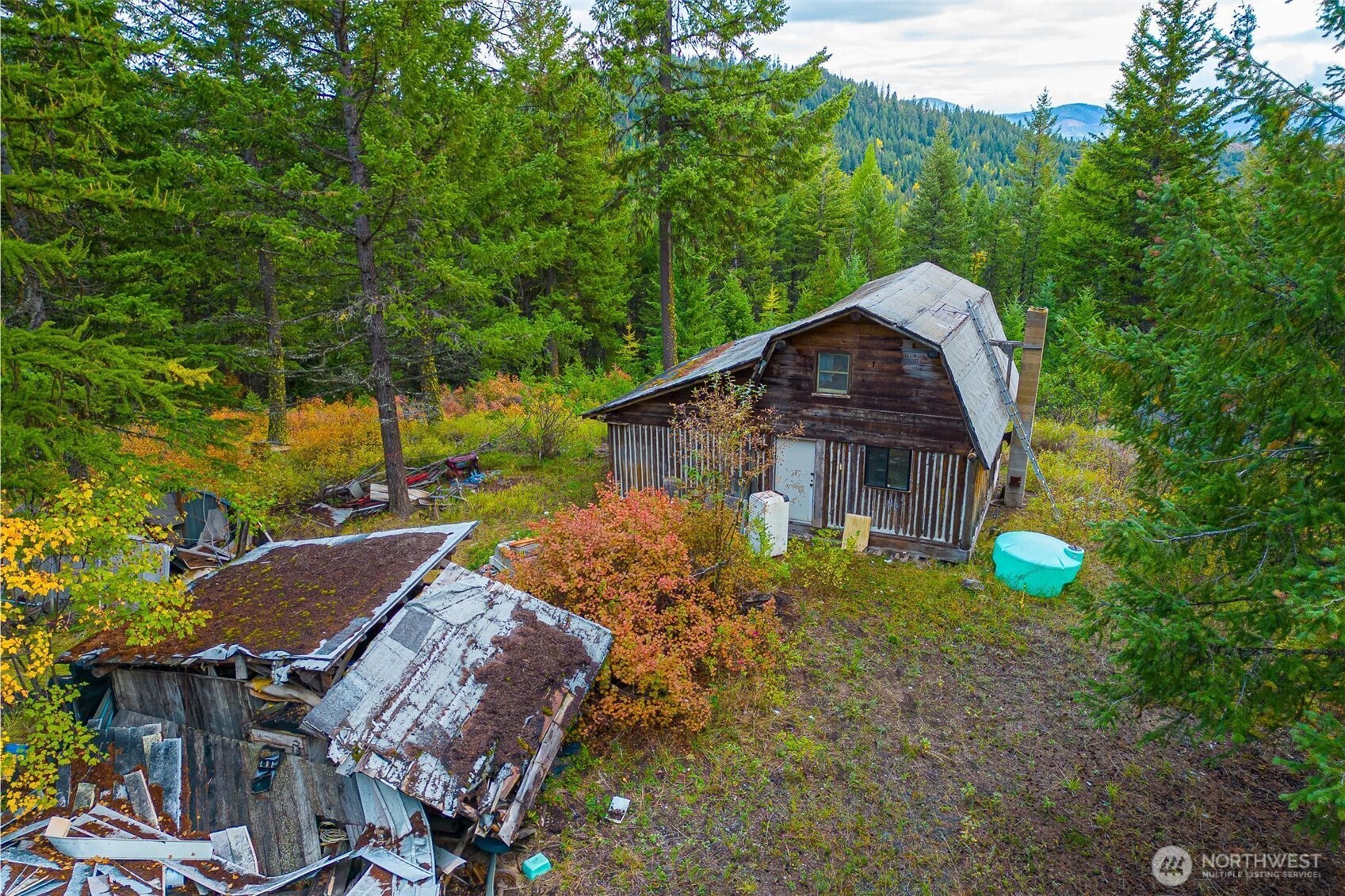 2518 A Bodie Mountain Road Property Photo 8