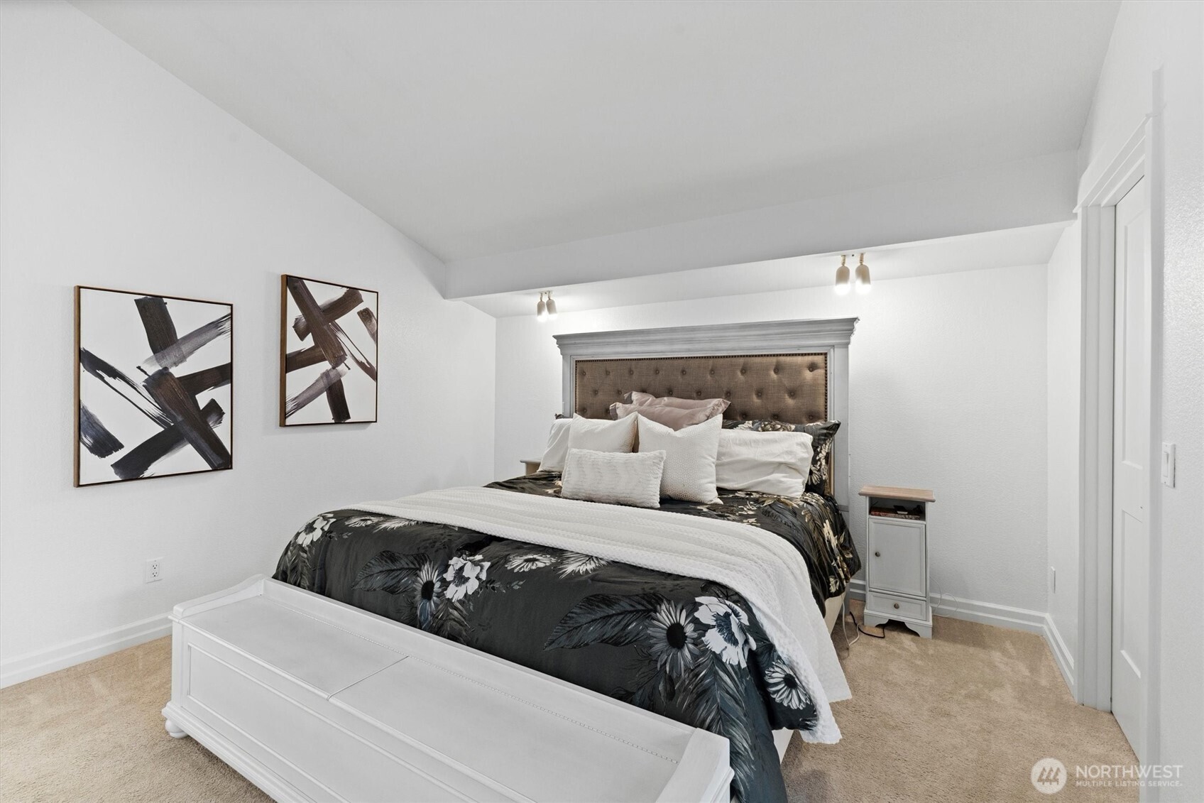 16306 Valhalla Drive Property Photo 6