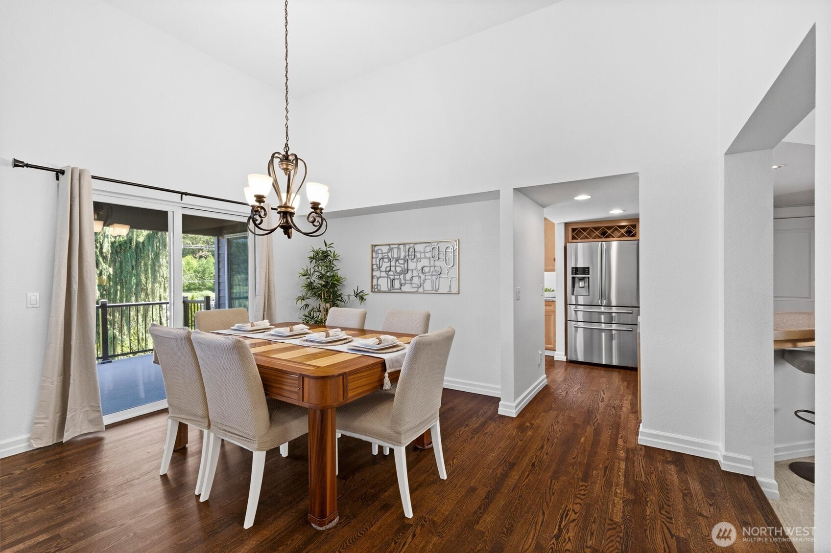 16306 Valhalla Drive Property Photo 8