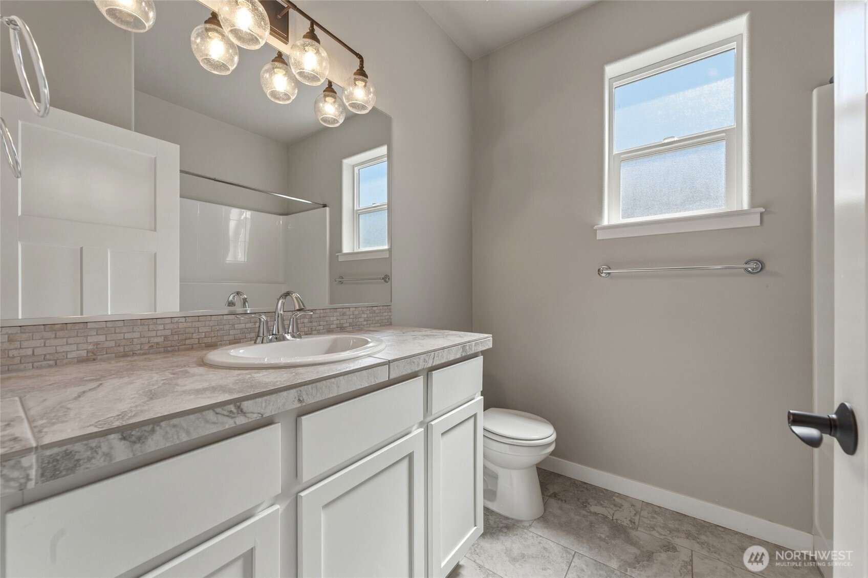 886 Boulder Street Property Photo 20
