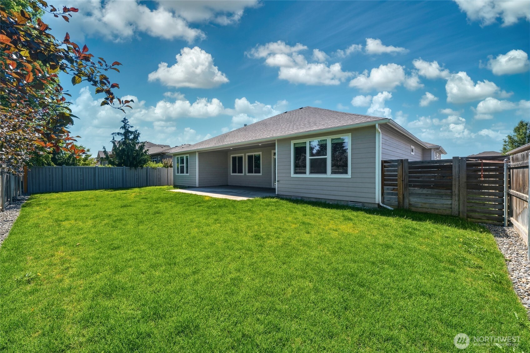 886 Boulder Street Property Photo 36