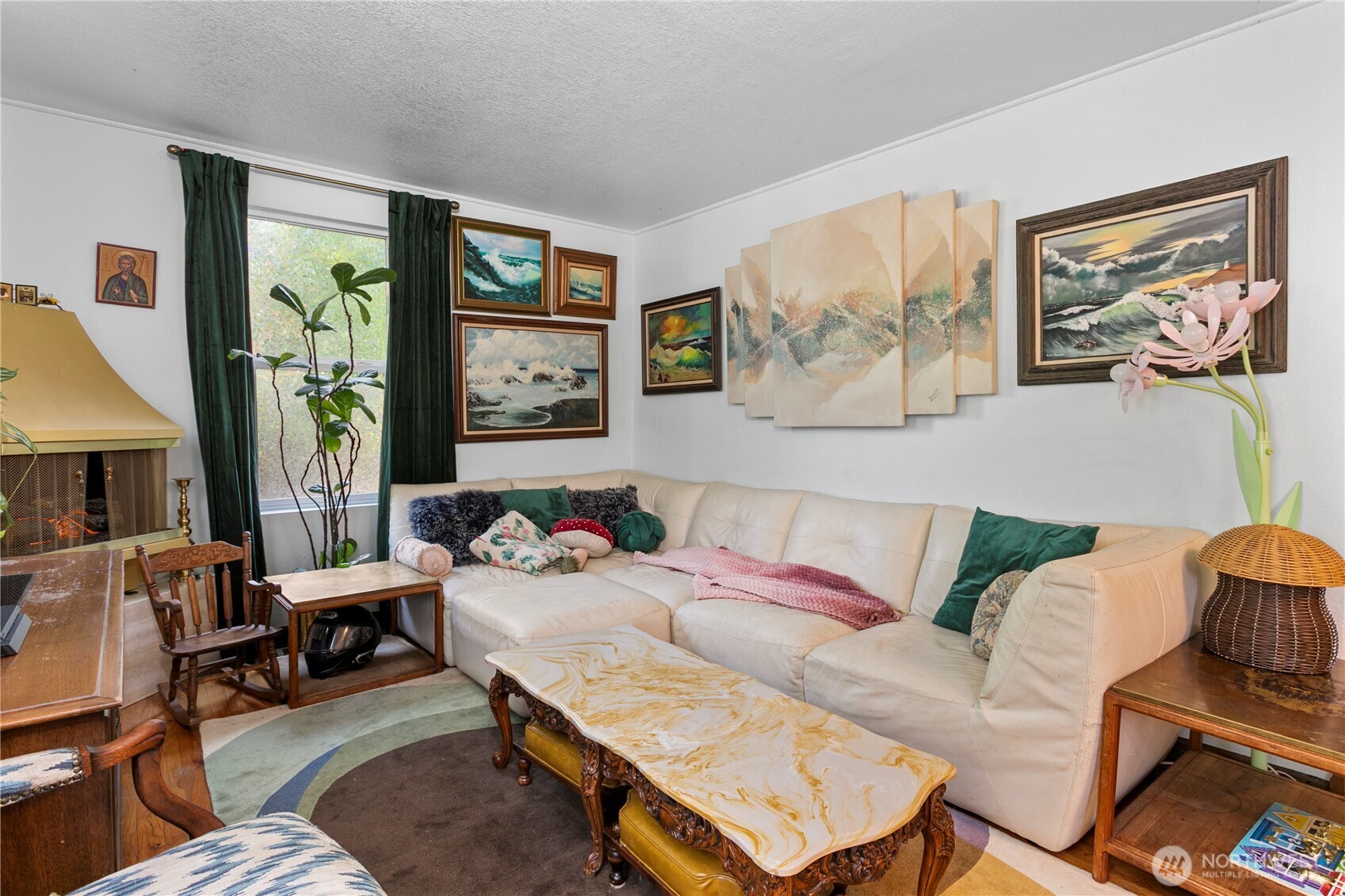 1901 Grant Street Property Photo 6