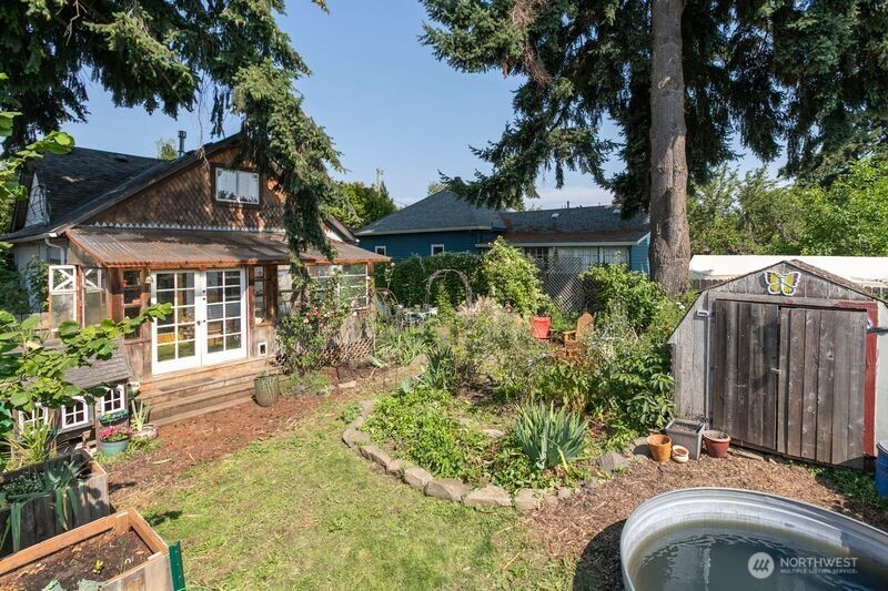 1901 Grant Street Property Photo 32