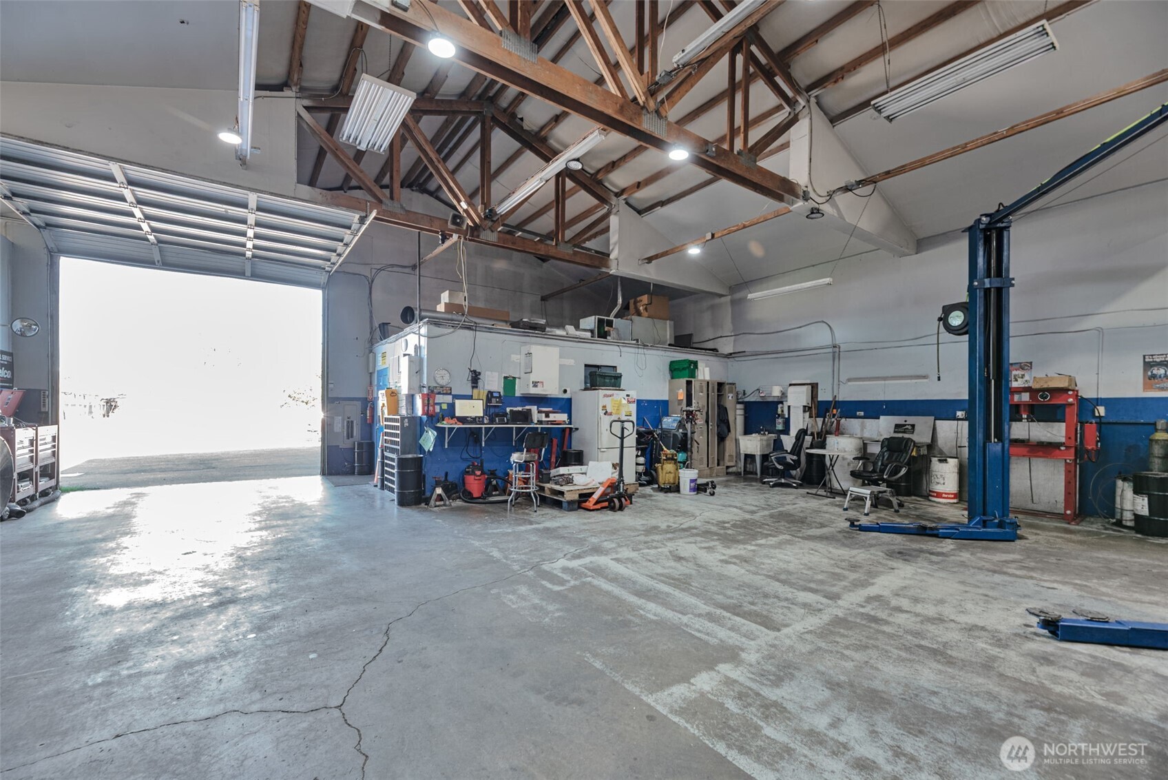 707 Beach Avenue Property Photo 9
