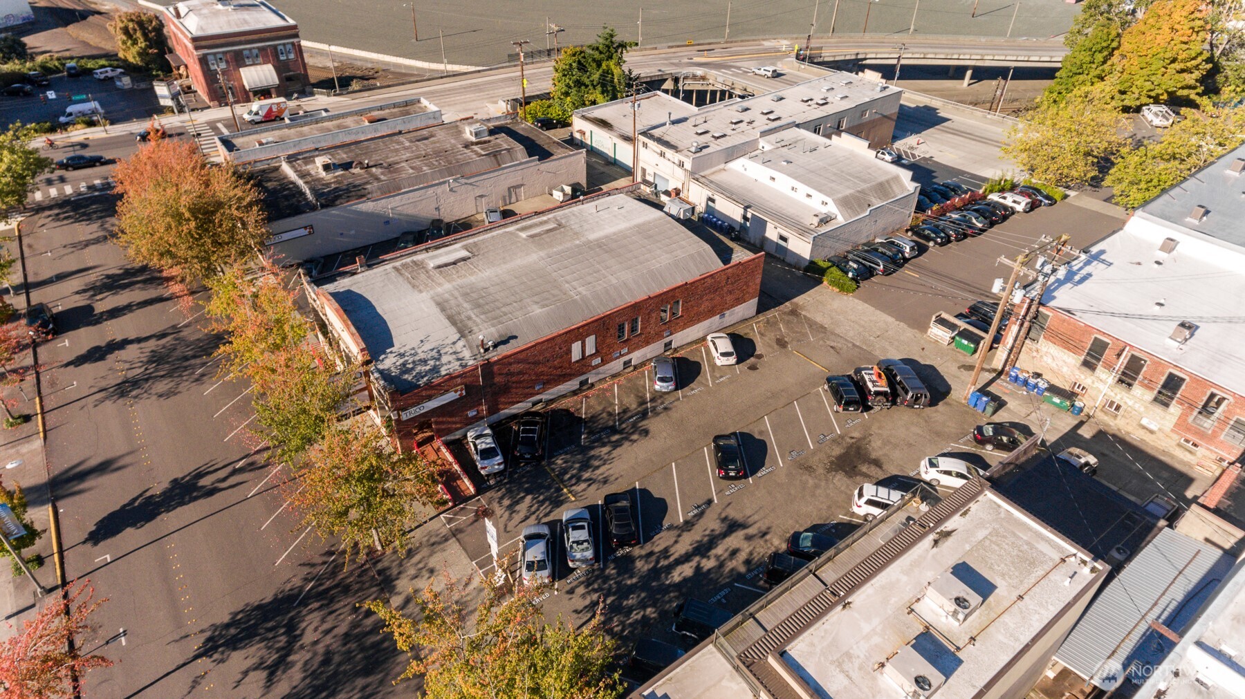 1205 Commercial Street Property Photo 7