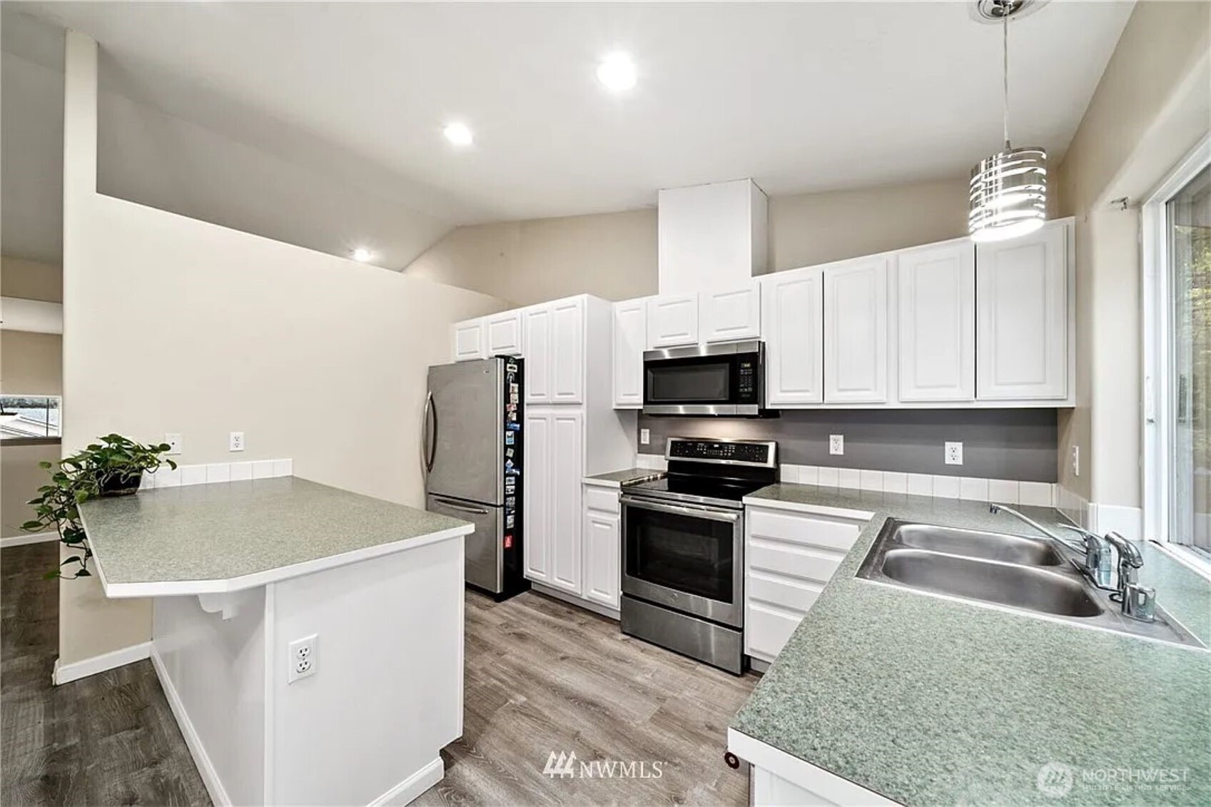 21305 110th Street Ct Property Photo 4