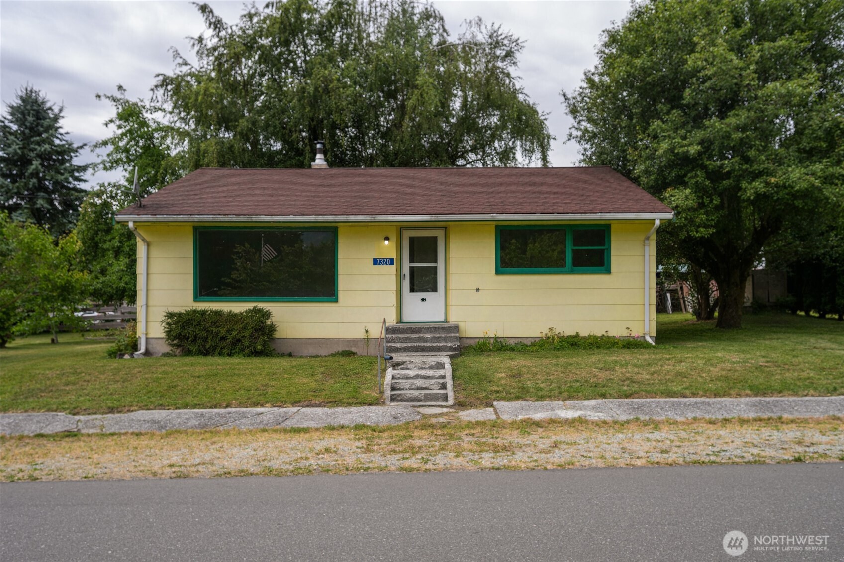 7320 E Avenue Property Photo 1