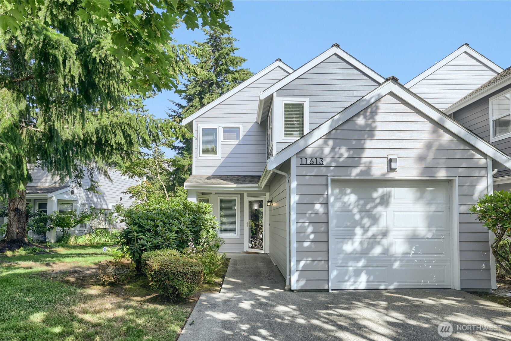 11613 Grove Drive Property Photo 1