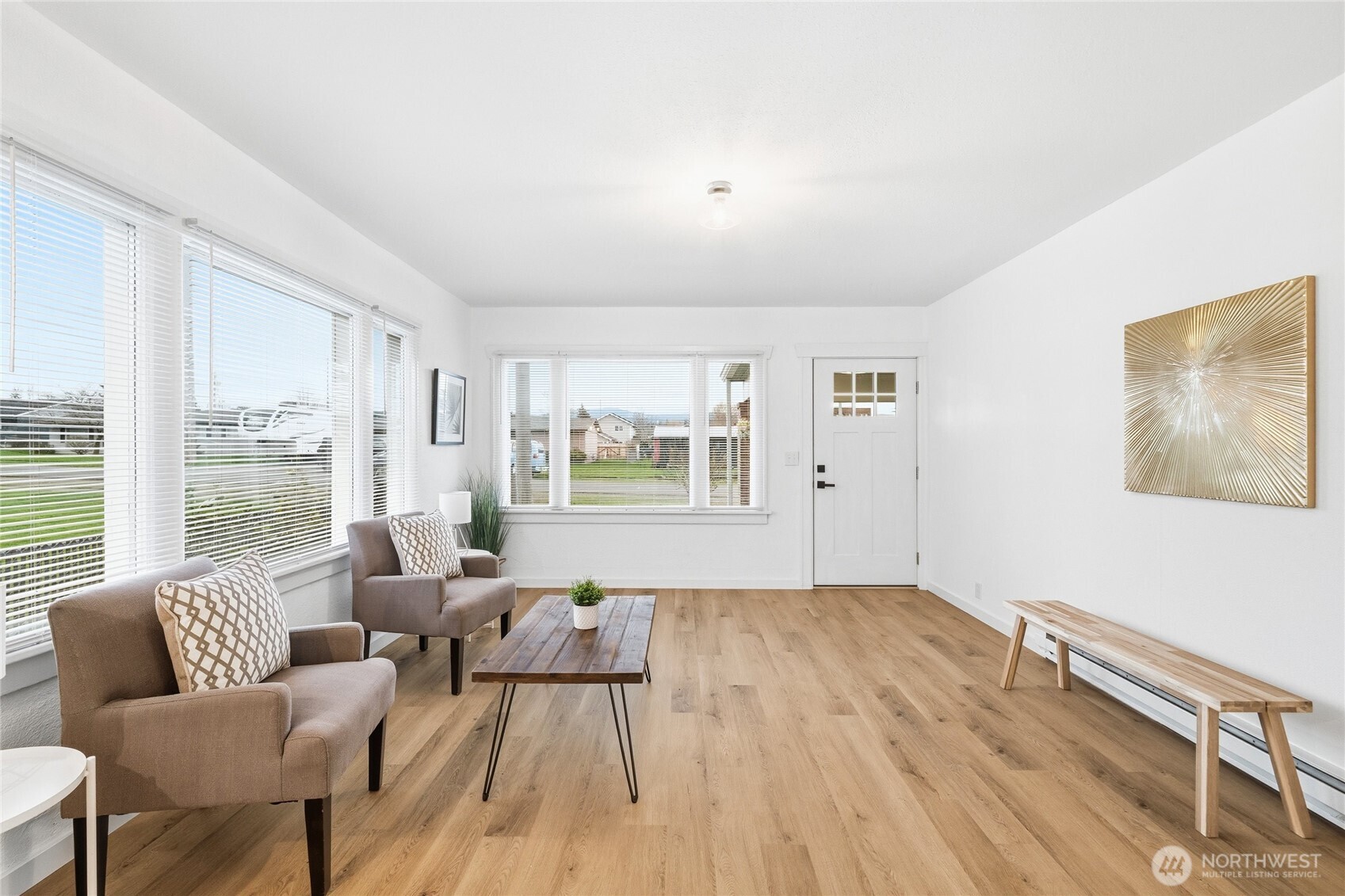 2313 Moore Street Property Photo 12