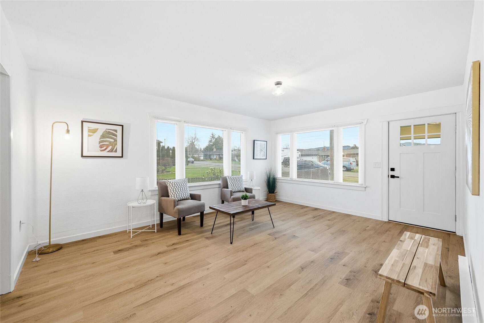 2313 Moore Street Property Photo 13