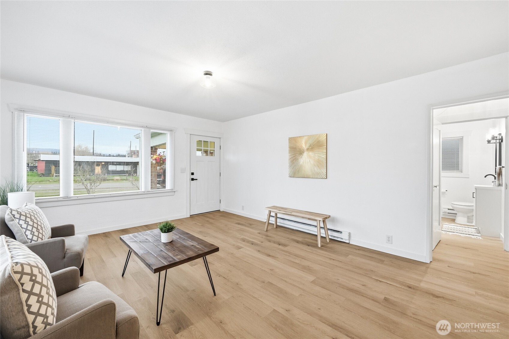 2313 Moore Street Property Photo 14