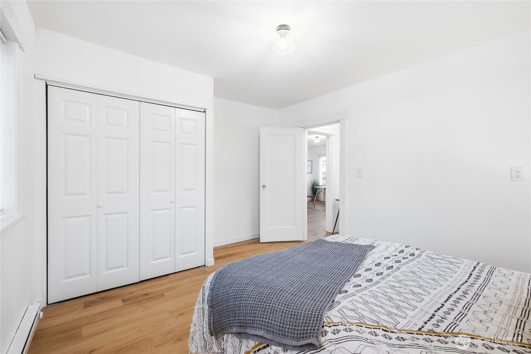 2313 Moore Street Property Photo 15