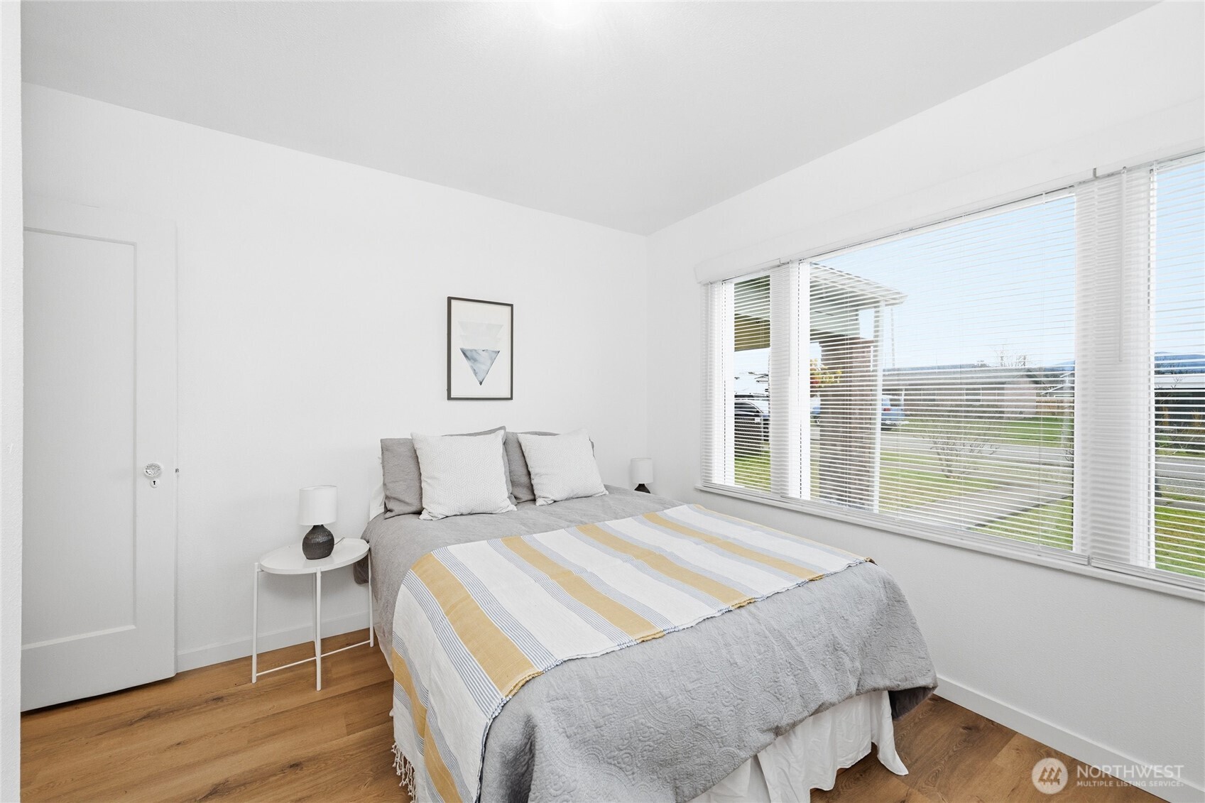 2313 Moore Street Property Photo 21
