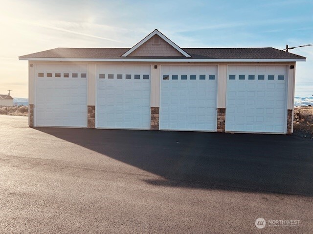 9967 W.8 Road F 32 Property Photo 1
