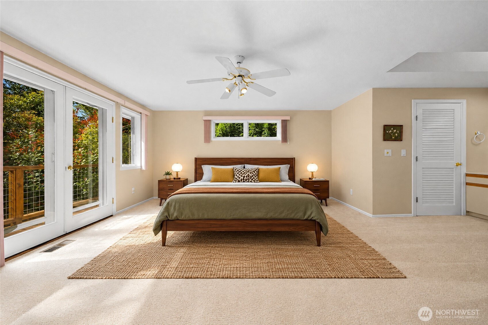 2815 Niagara Street Property Photo 5