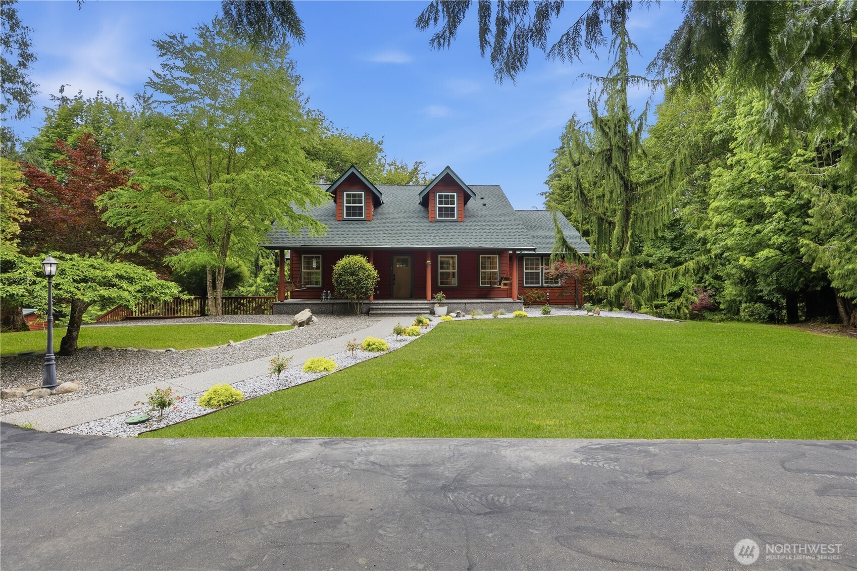 3145 Lakeshore Road Property Photo 1