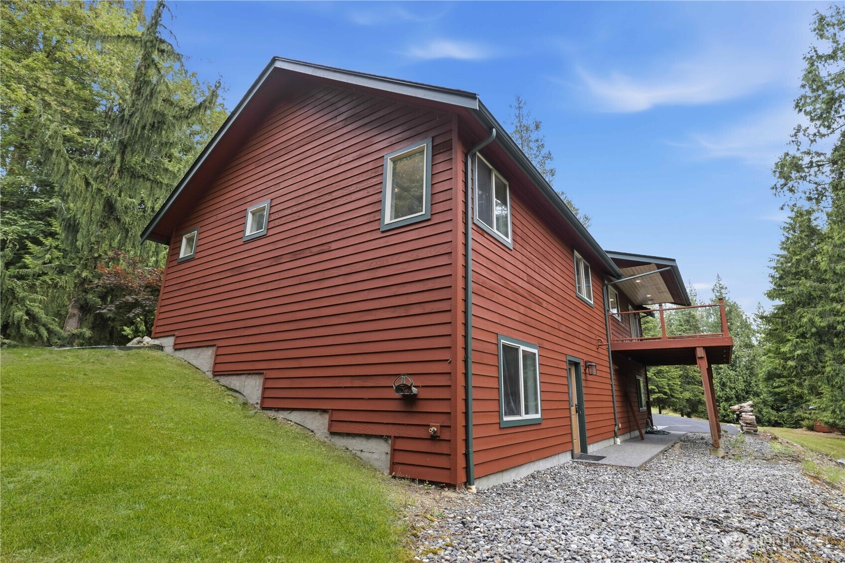 3145 Lakeshore Road Property Photo 6