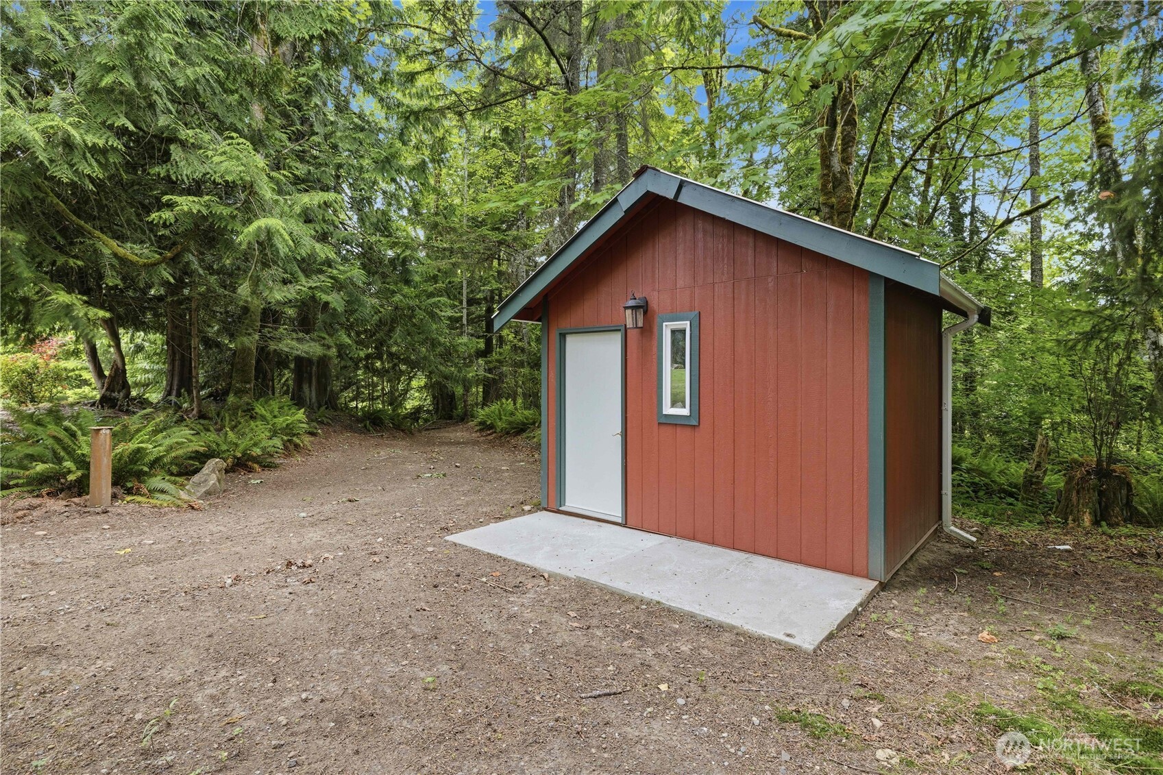 3145 Lakeshore Road Property Photo 13