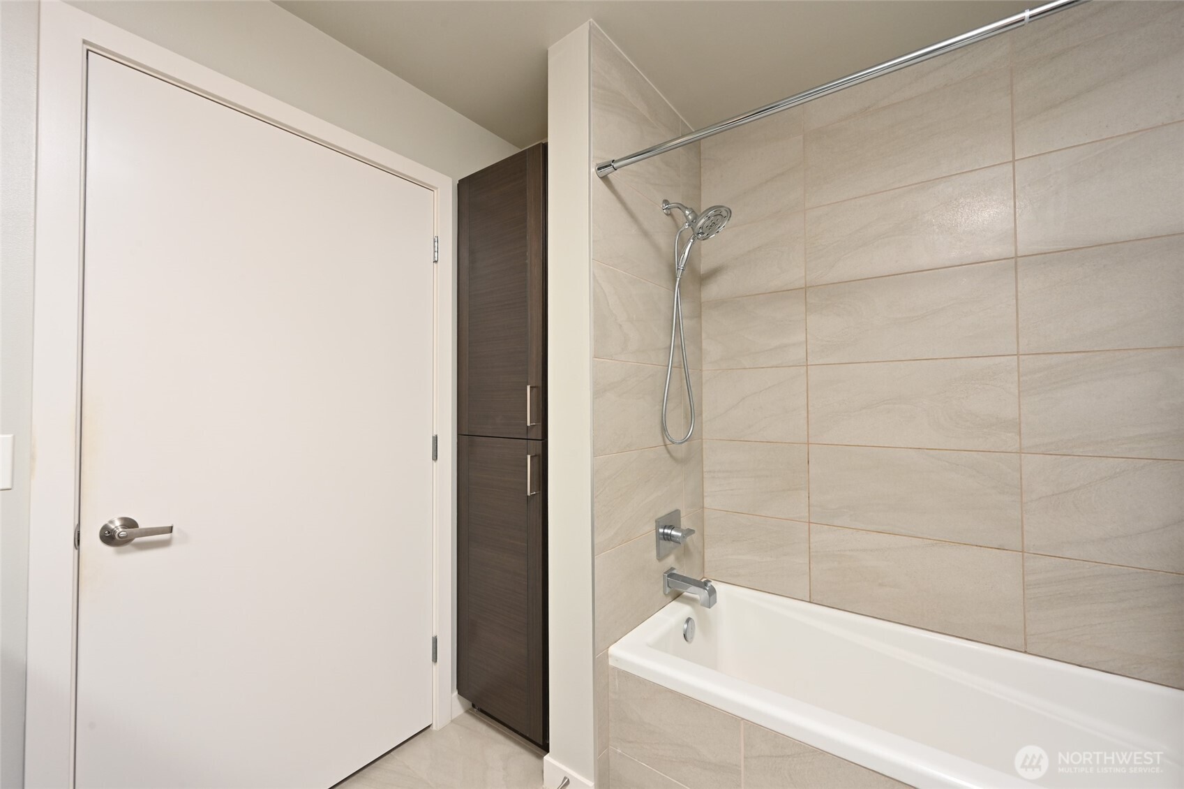 1760 Nw 56th Street 601 Property Photo 21