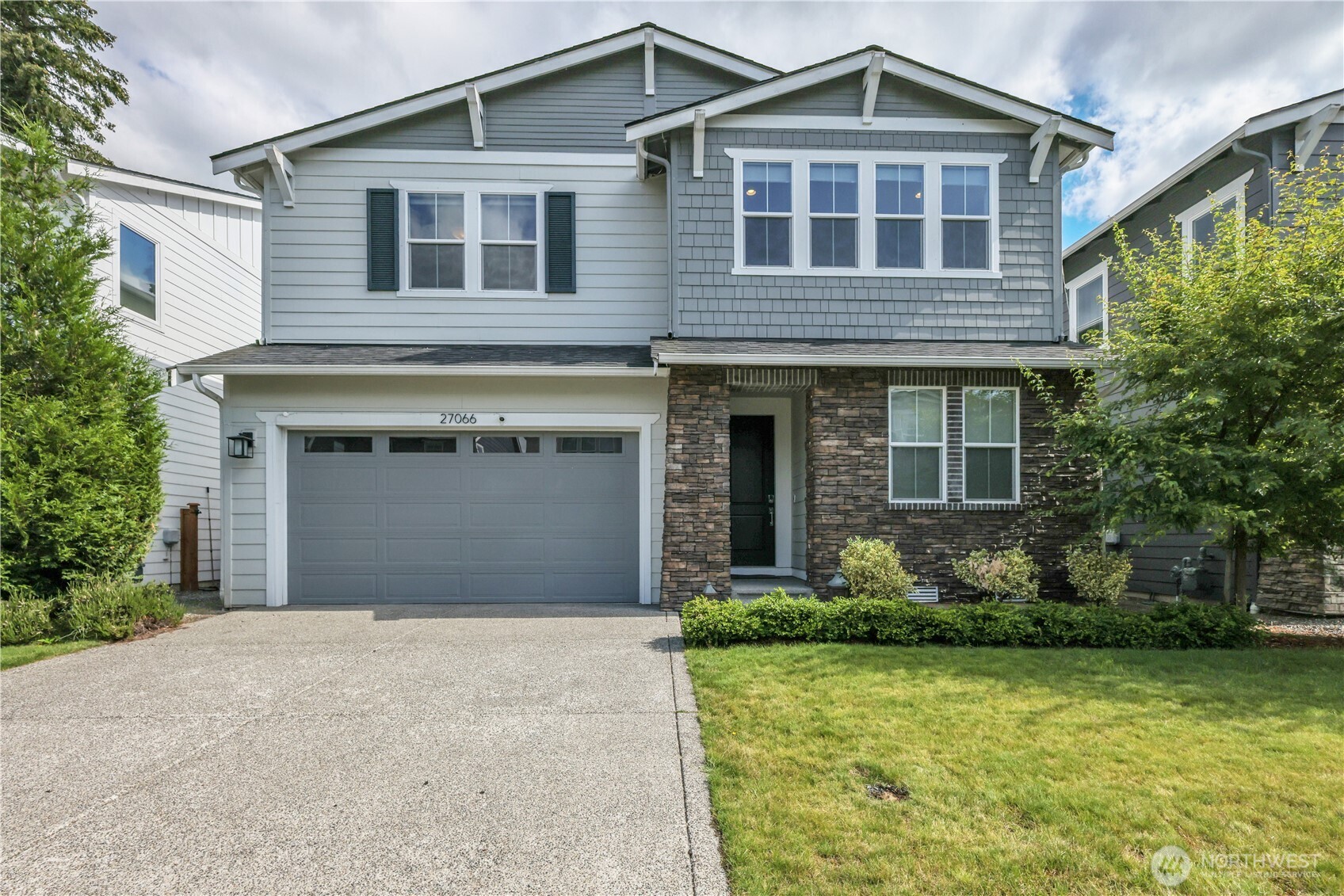 27066 Summit Park Way Property Photo 1