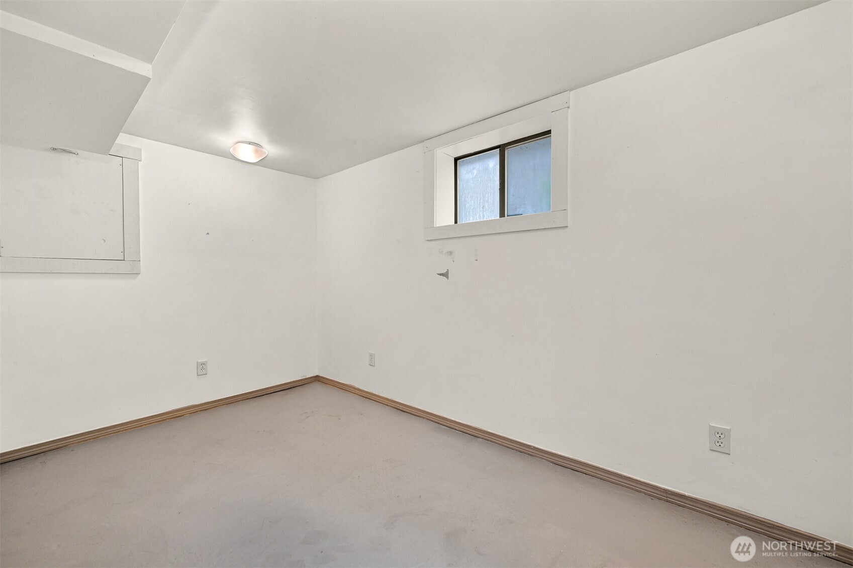 2615 Northwest Avenue Property Photo 25