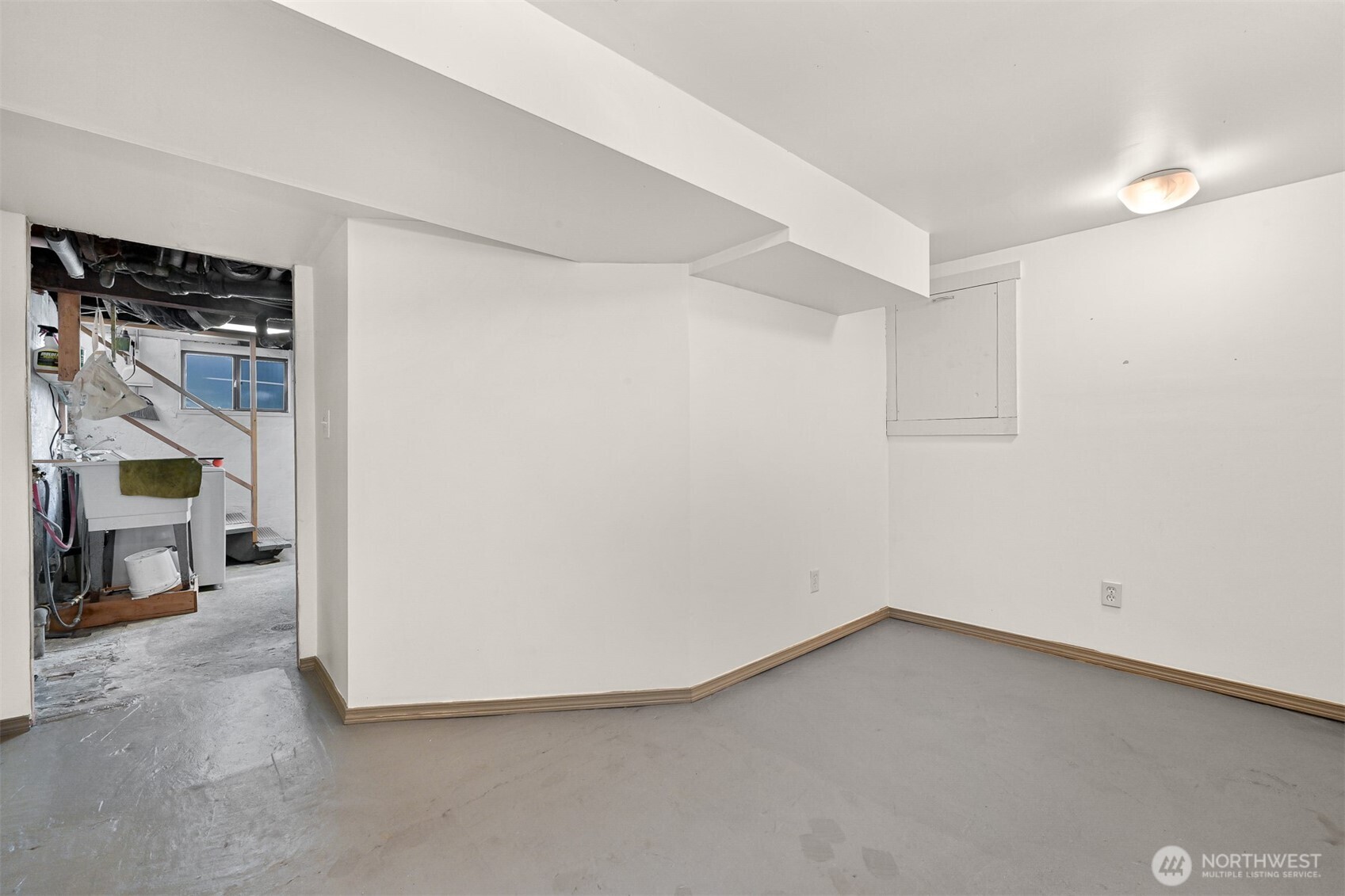 2615 Northwest Avenue Property Photo 26