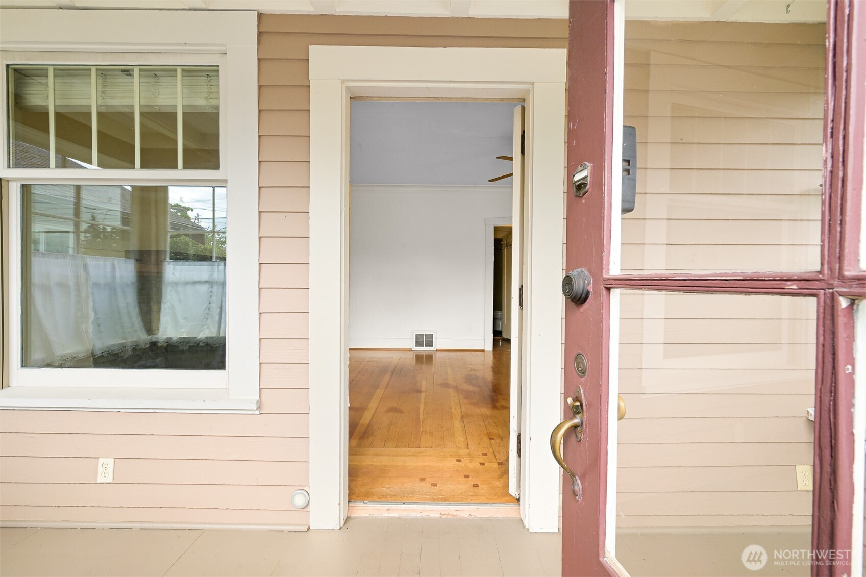 2615 Northwest Avenue Property Photo 29