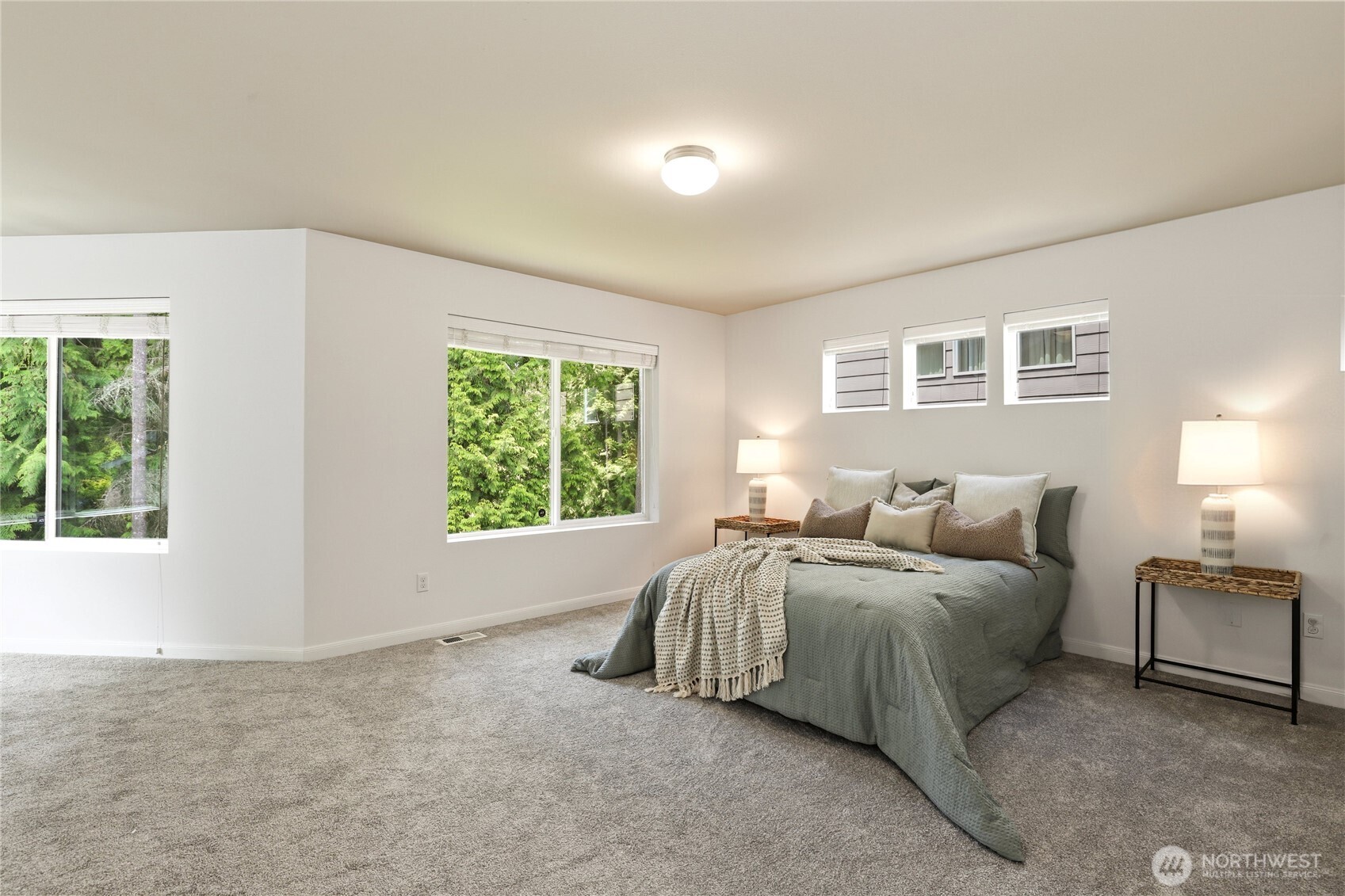 1880 Claret Loop Property Photo 21