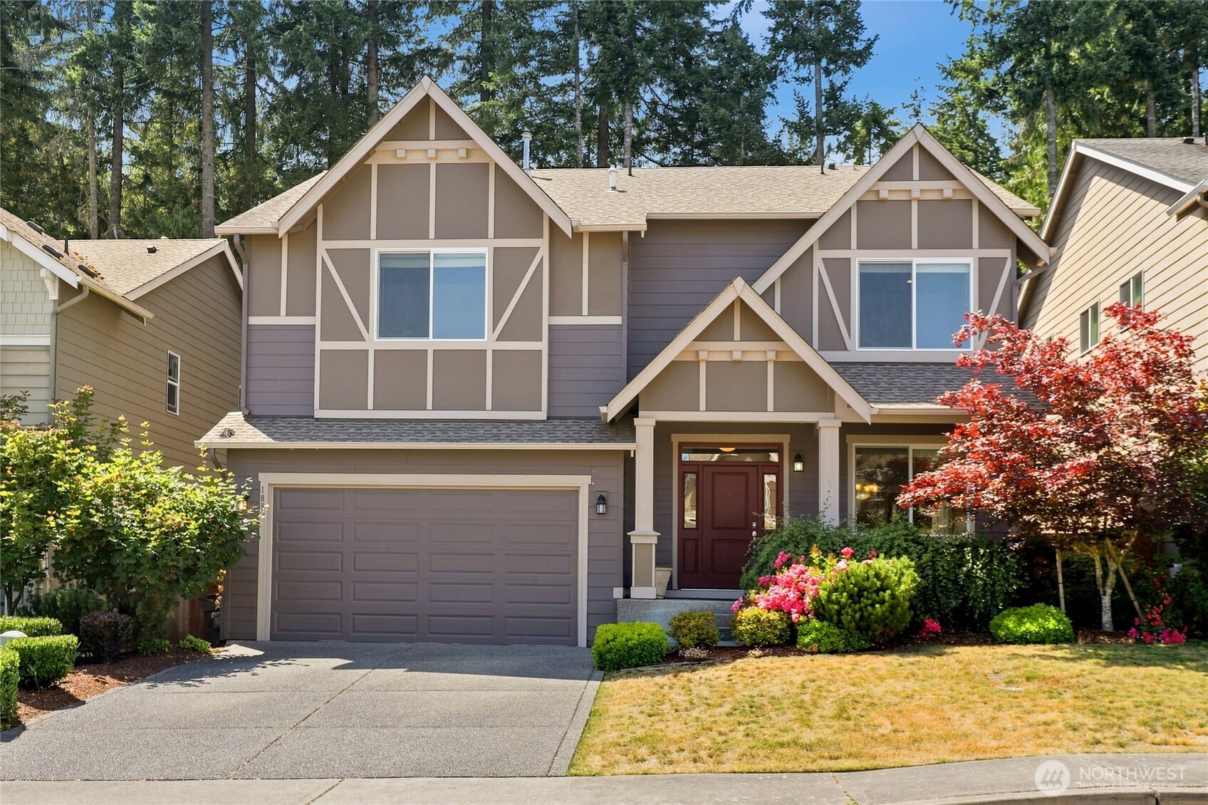 1880 Claret Loop Property Photo 32