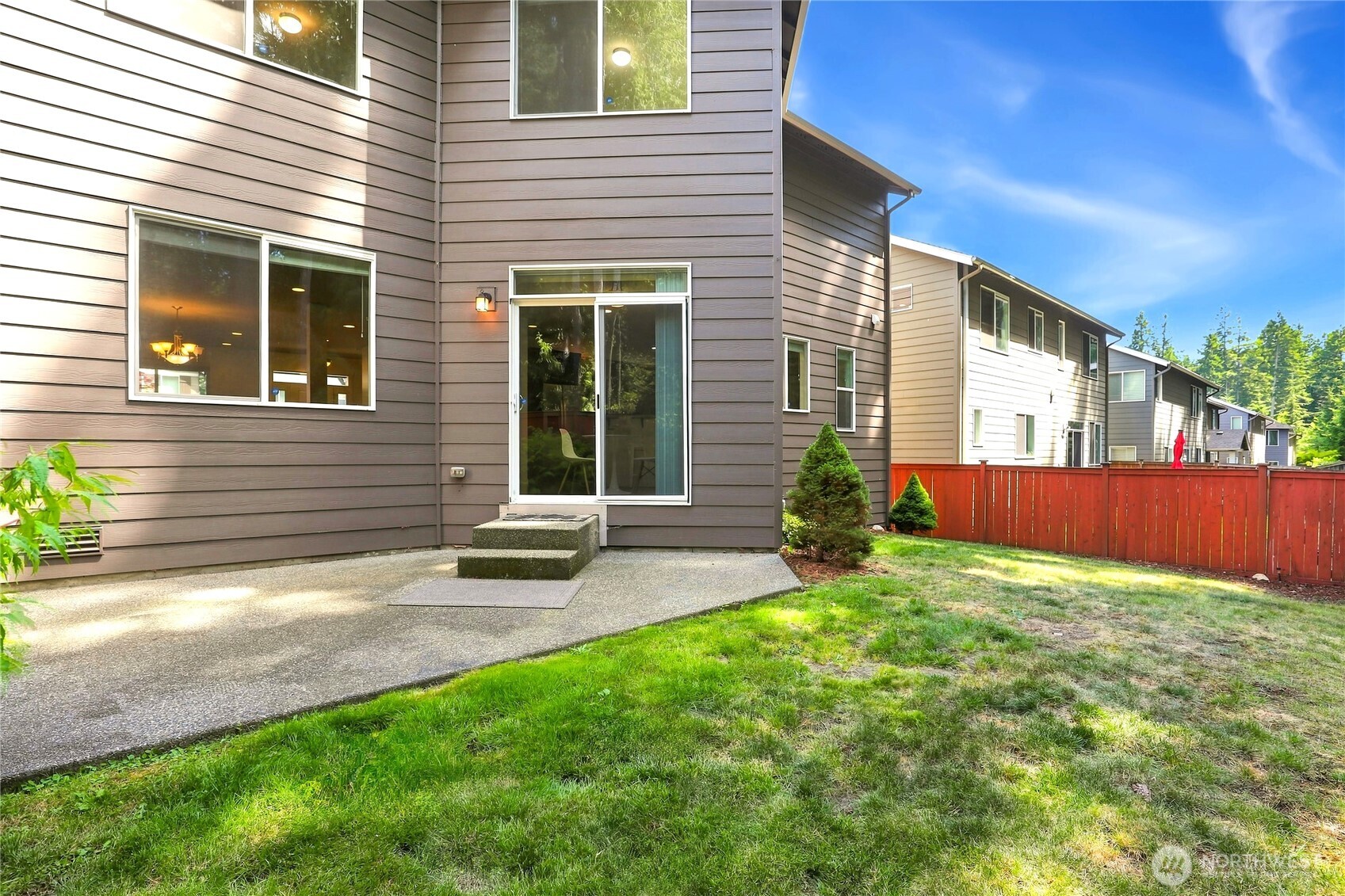 1880 Claret Loop Property Photo 34