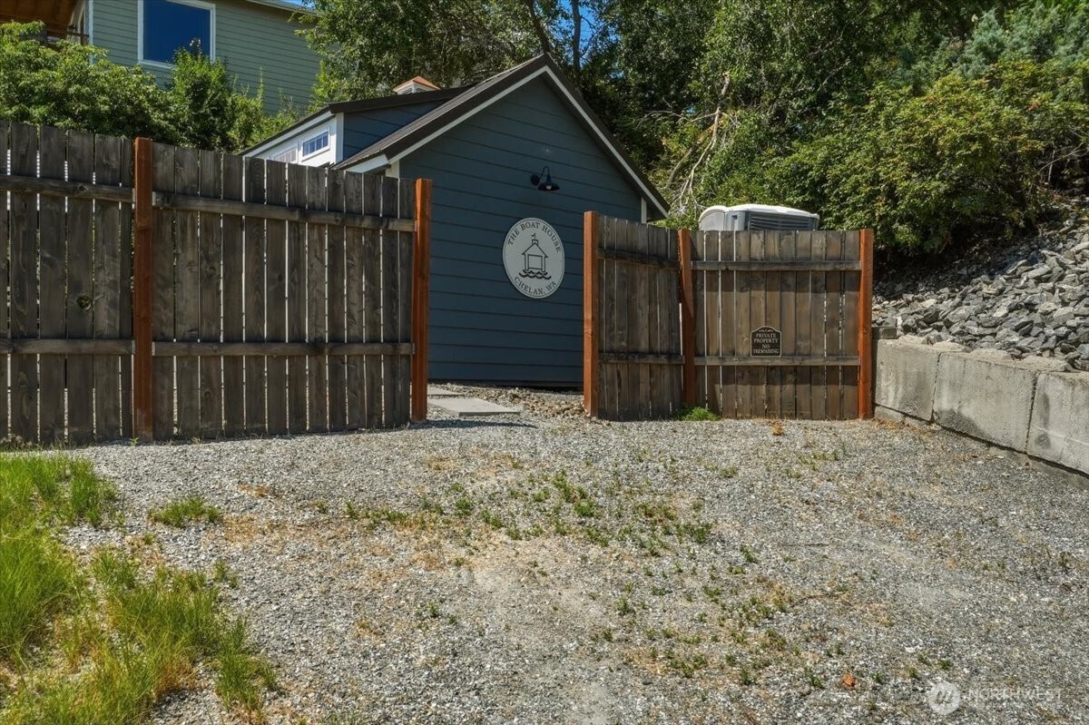 416 State Route 150 Property Photo 18
