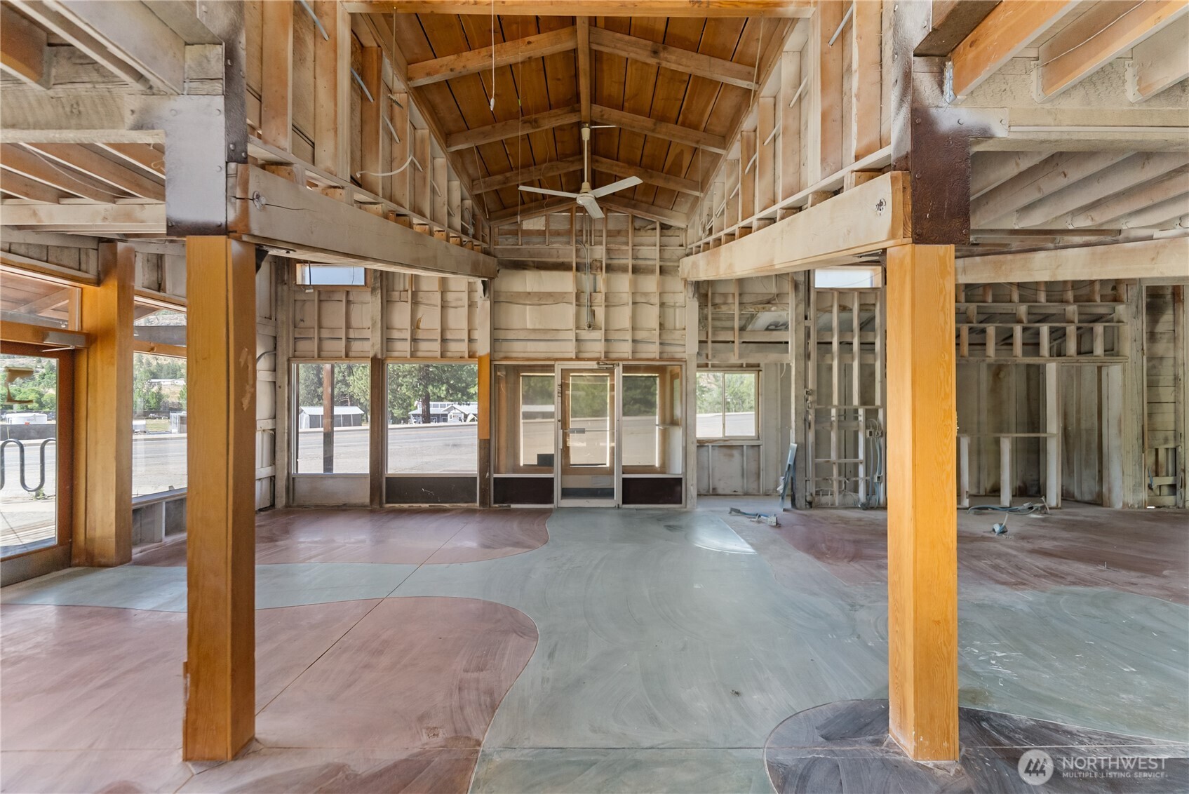 900 Methow Valley Highway Property Photo 8