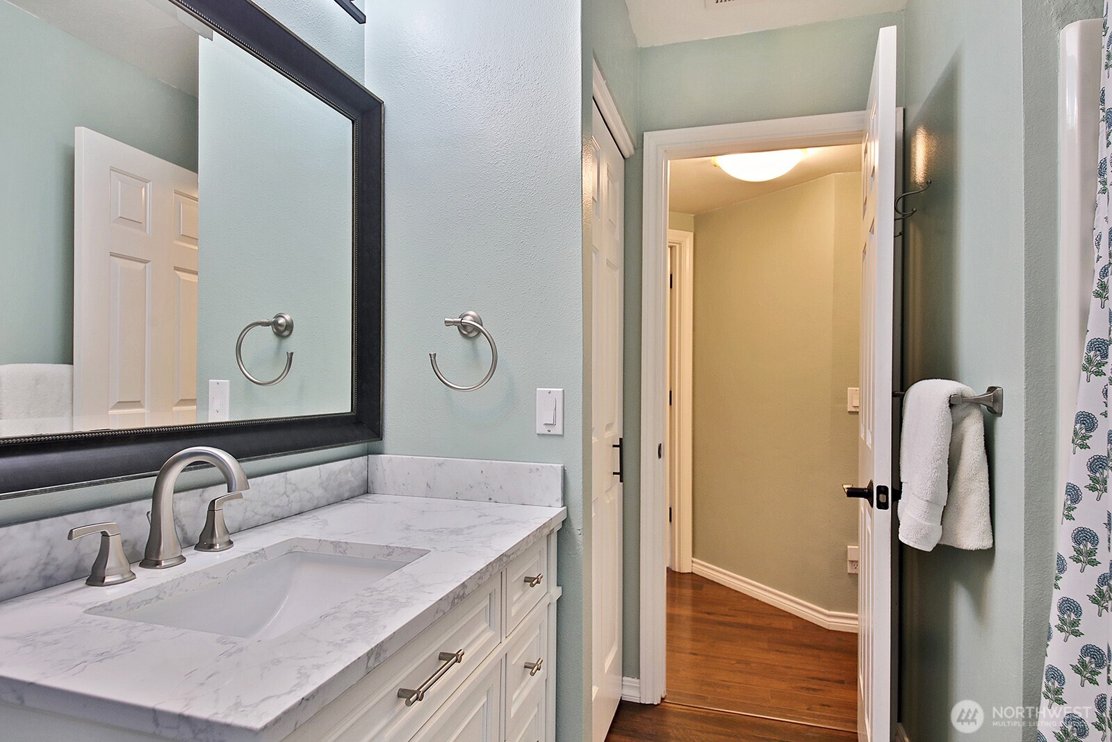 2130 Fairway Lane Property Photo 10