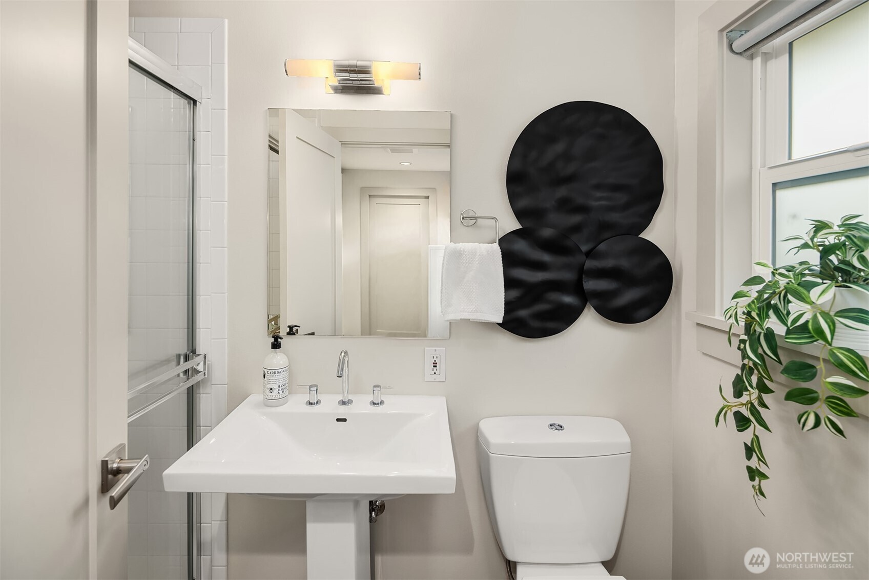 3001 Hunts Point Road Property Photo 26